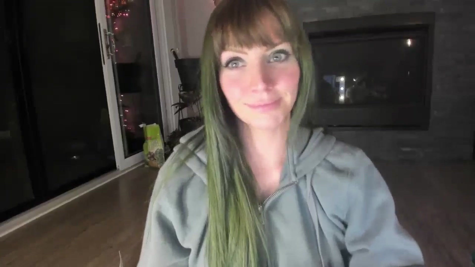 Gallery image thumbnail from Laurel's myfreecams stream on, 09/03/2024, 04:19 image 4 of 20