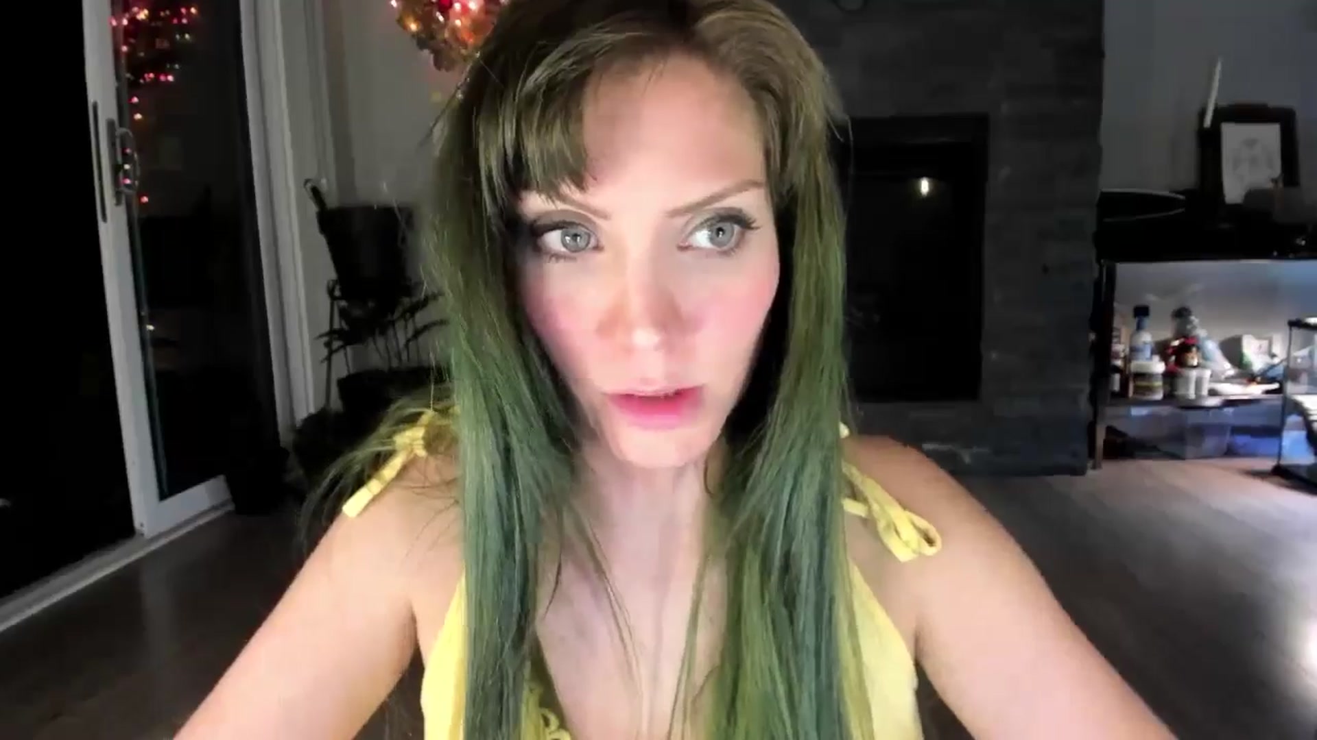Gallery image thumbnail from Laurel's myfreecams stream on, 09/05/2024, 06:08 image 9 of 20