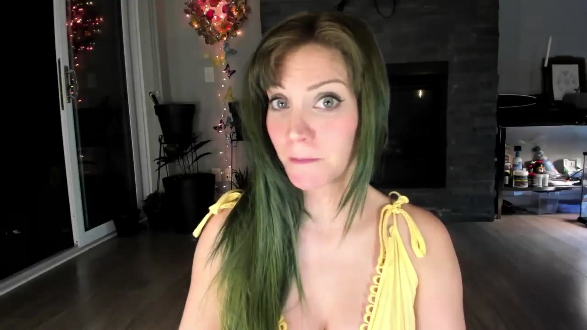 Gallery image thumbnail from Laurel's myfreecams stream on, 09/05/2024, 06:08 image 10 of 20