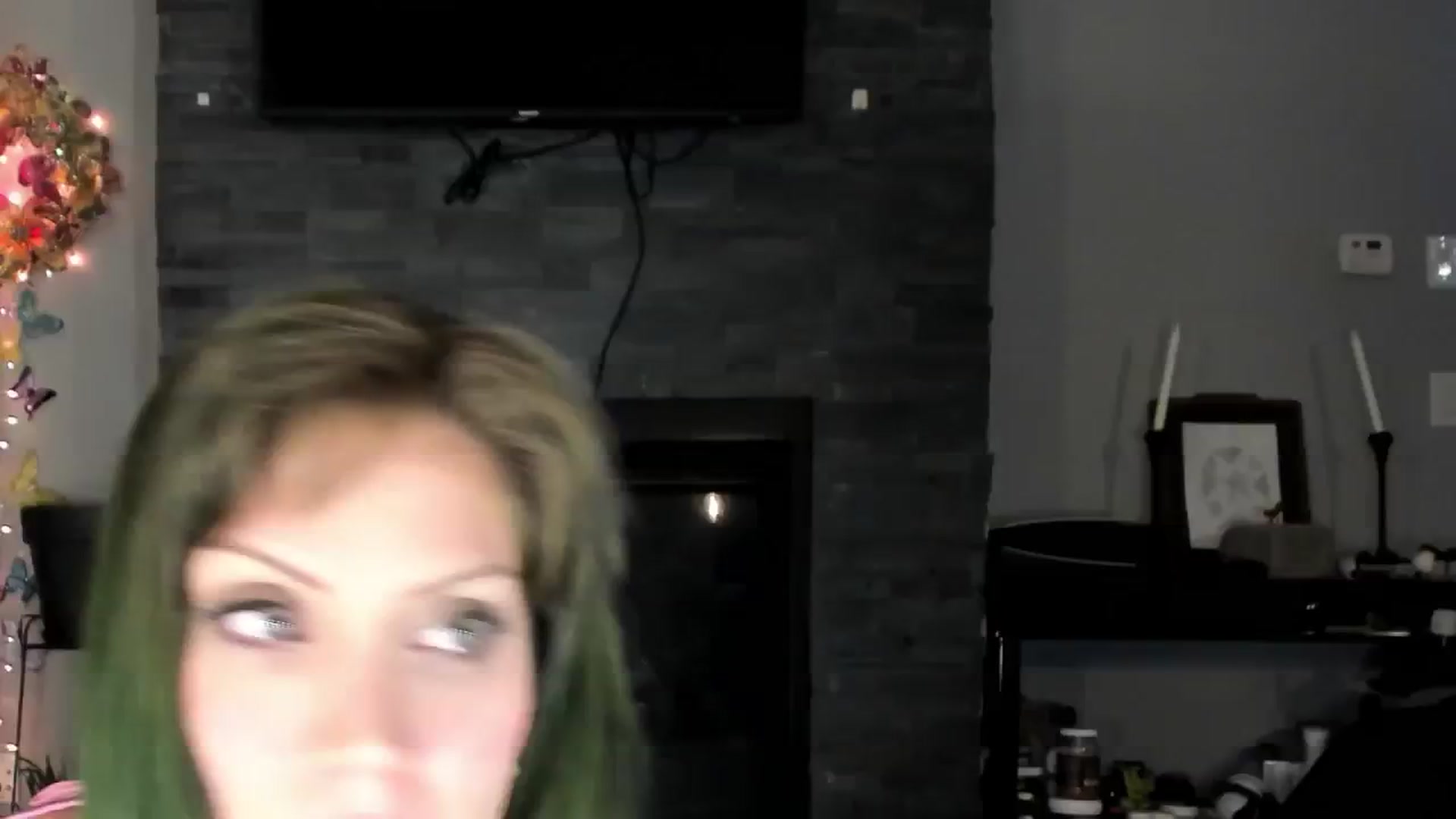 Gallery image thumbnail from Laurel's myfreecams stream on, 09/07/2024, 08:21 image 7 of 20