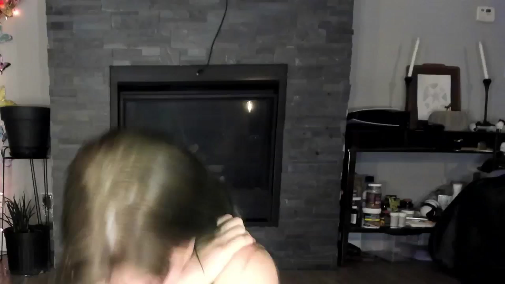 Gallery image thumbnail from Laurel's myfreecams stream on, 09/07/2024, 08:21 image 18 of 20