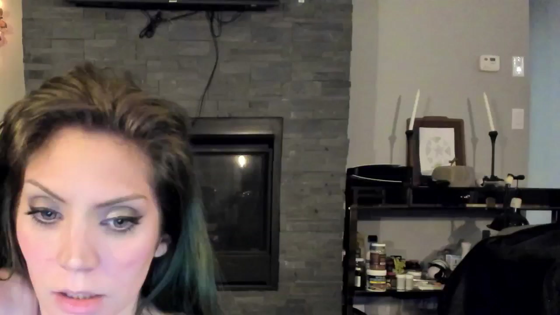 Gallery image thumbnail from Laurel's myfreecams stream on, 09/07/2024, 08:36 image 1 of 20