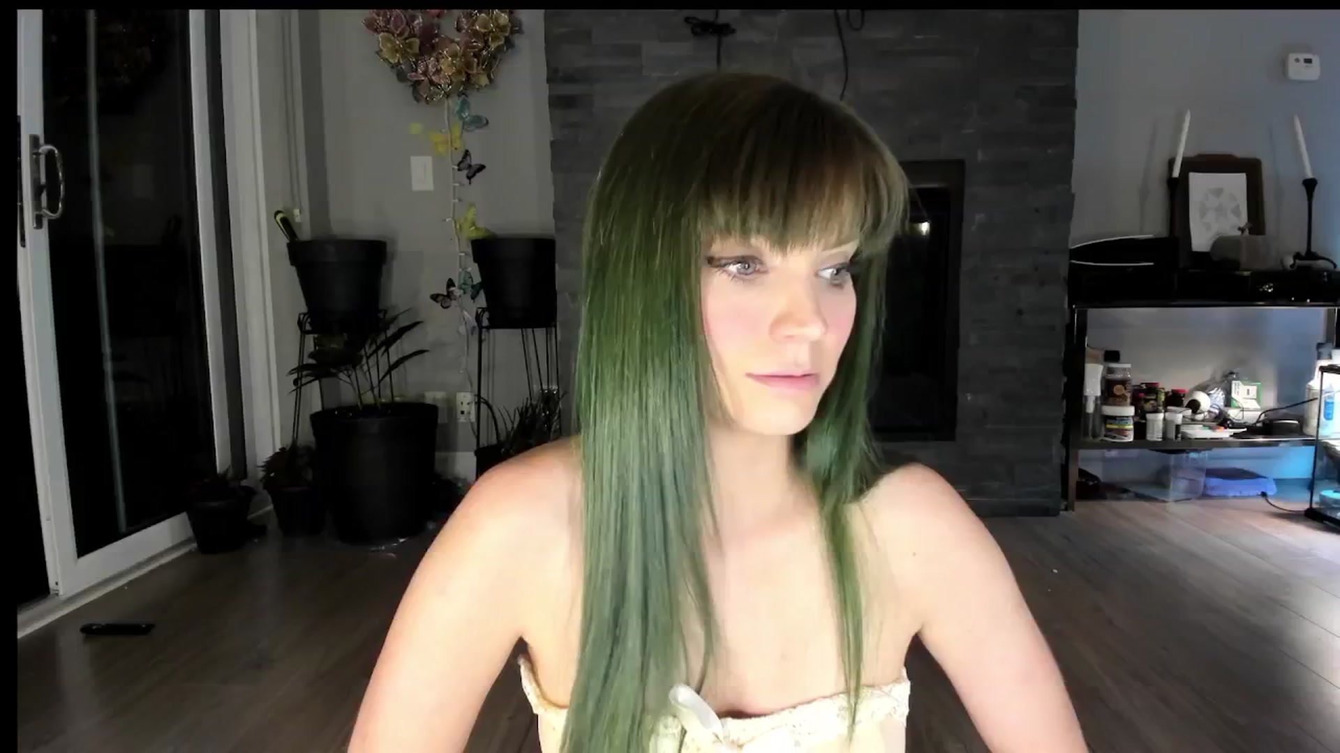 Gallery image thumbnail from Laurel's myfreecams stream on, 09/11/2024, 02:13 image 18 of 20