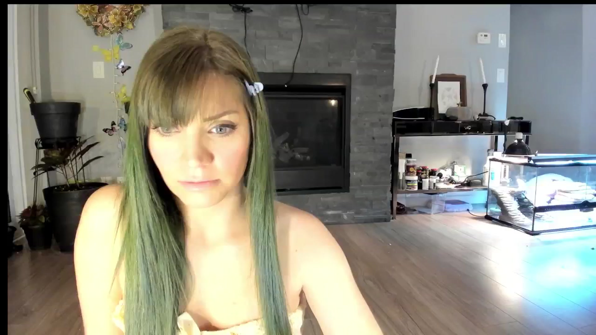 Gallery image thumbnail from Laurel's myfreecams stream on, 09/11/2024, 02:13 image 3 of 20