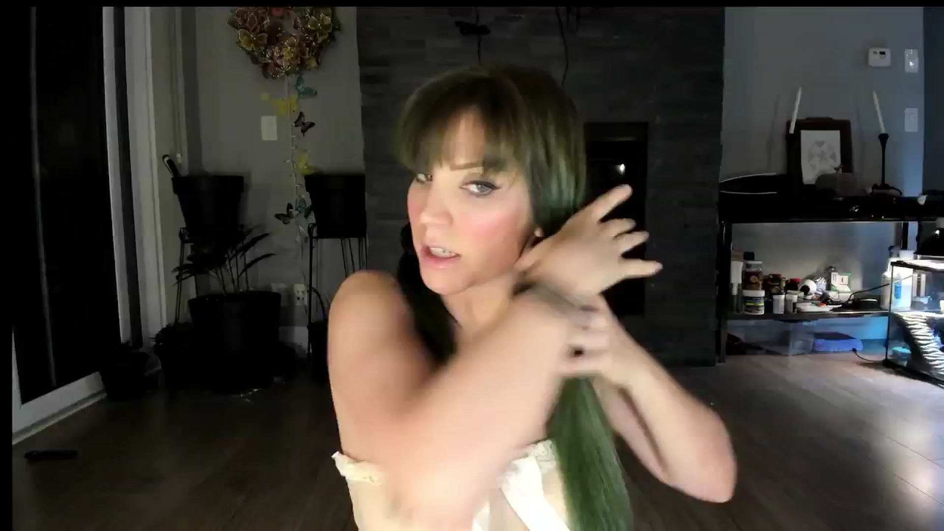 Gallery image thumbnail from Laurel's myfreecams stream on, 09/11/2024, 02:36 image 18 of 20