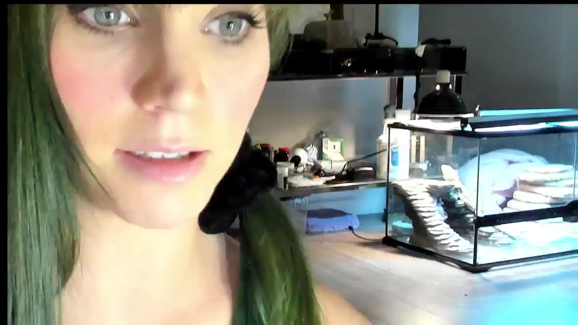 Gallery image thumbnail from Laurel's myfreecams stream on, 09/11/2024, 02:36 image 15 of 20