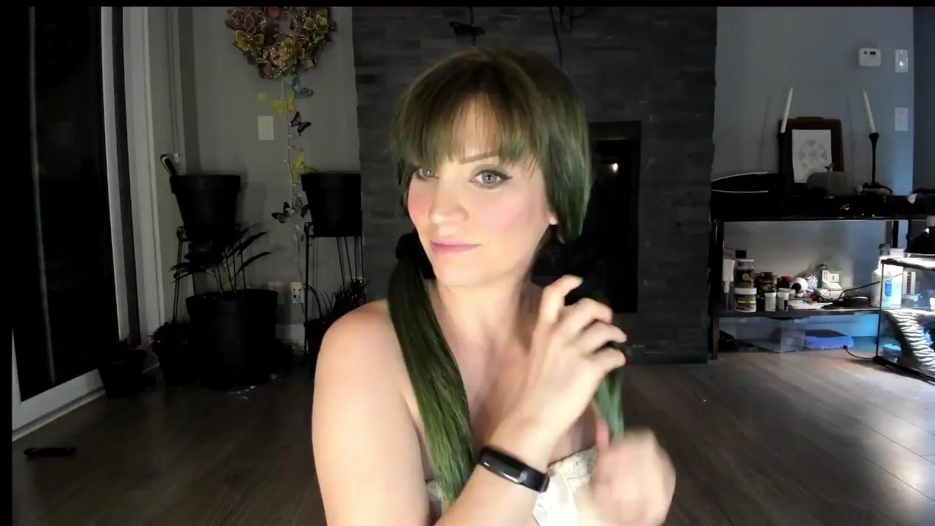 Gallery image thumbnail from Laurel's myfreecams stream on, 09/11/2024, 02:36 image 17 of 20