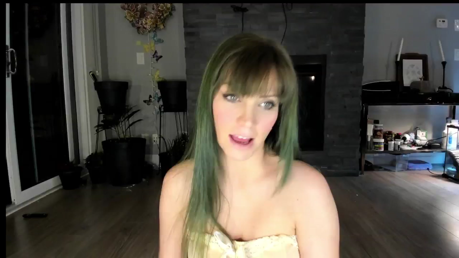 Gallery image thumbnail from Laurel's myfreecams stream on, 09/11/2024, 02:36 image 7 of 20