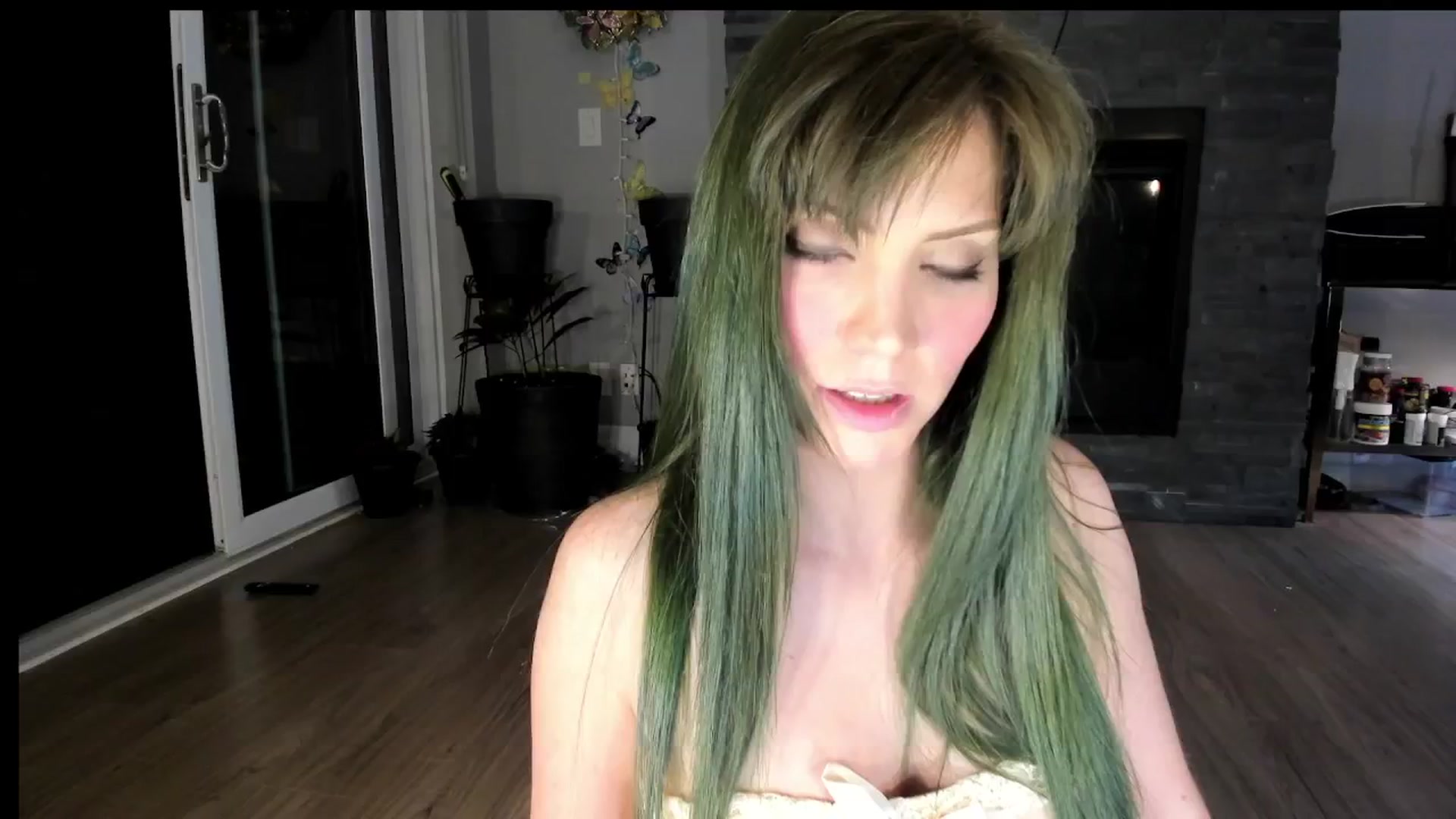 Gallery image thumbnail from Laurel's myfreecams stream on, 09/11/2024, 04:34 image 2 of 20