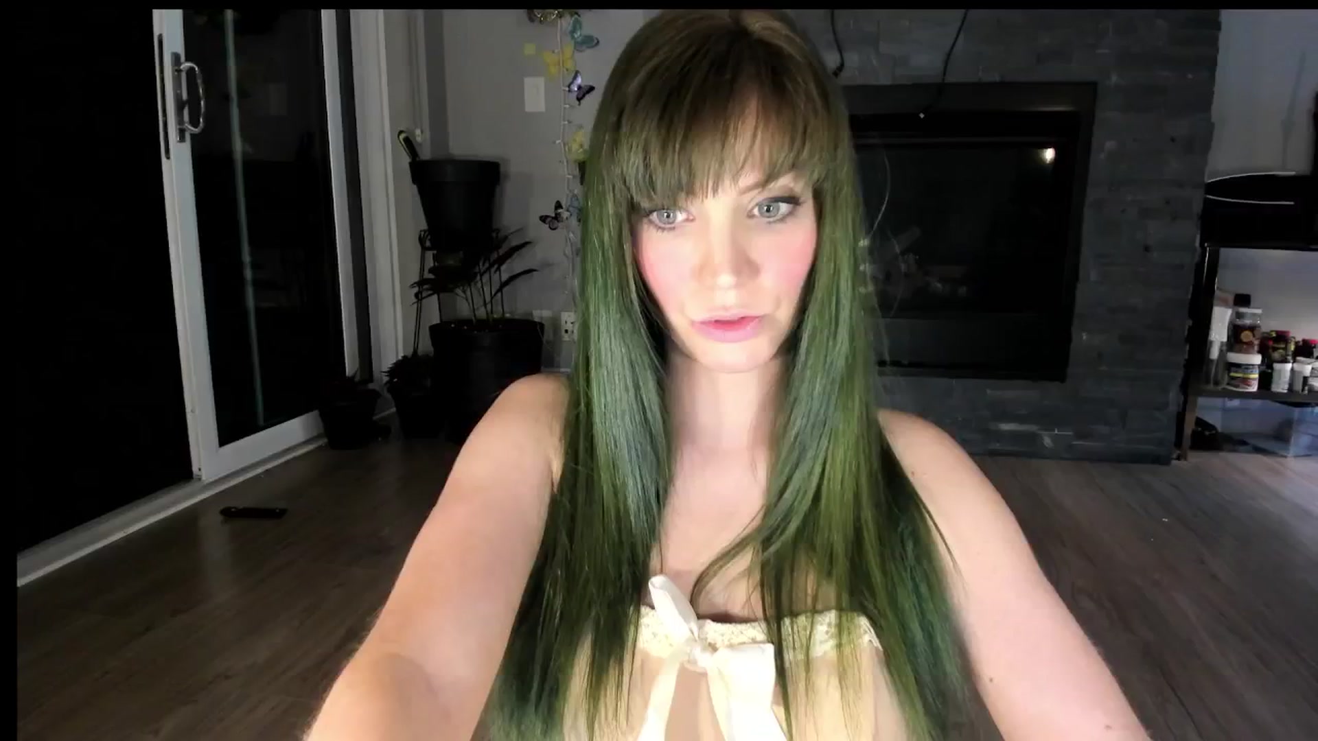 Gallery image thumbnail from Laurel's myfreecams stream on, 09/11/2024, 04:34 image 7 of 20