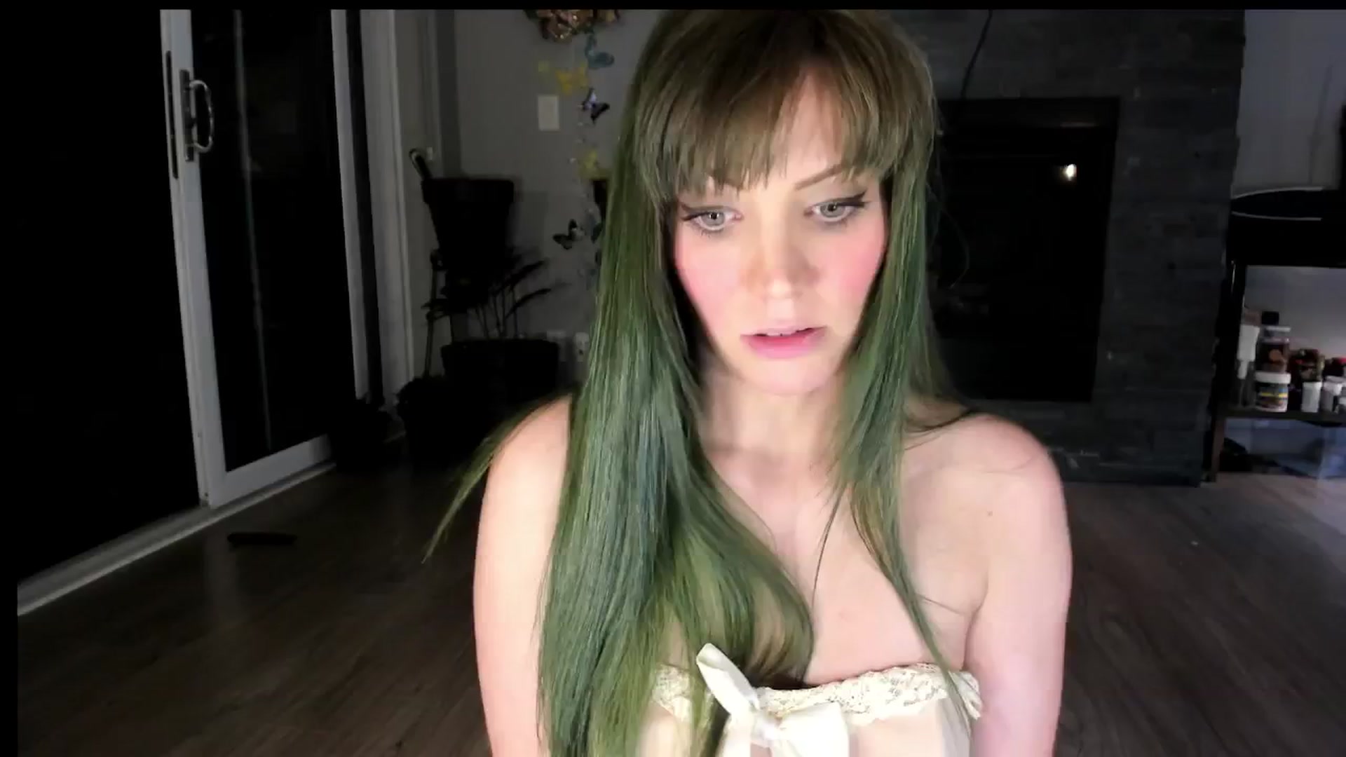 Gallery image thumbnail from Laurel's myfreecams stream on, 09/11/2024, 05:17 image 19 of 20