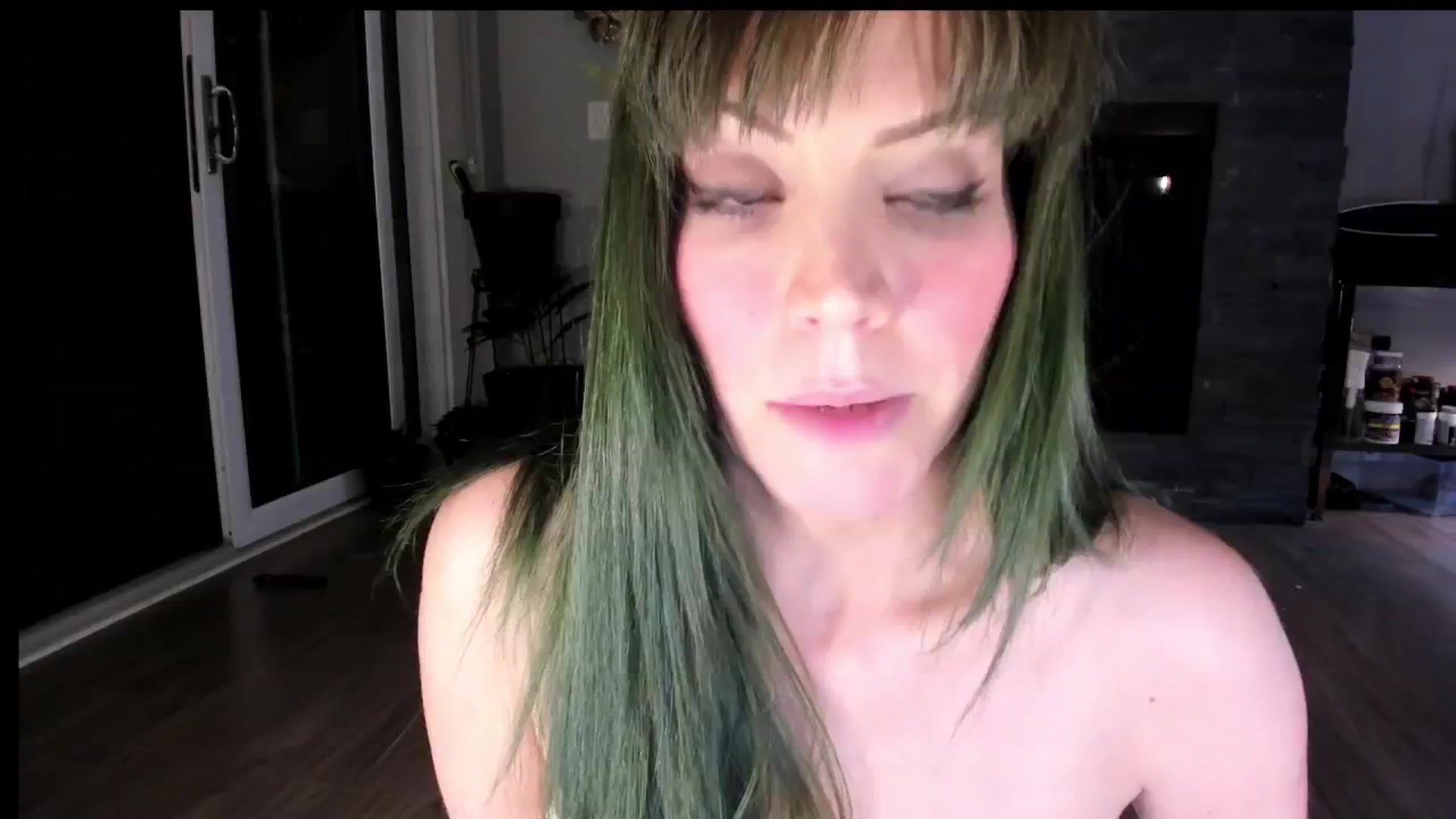 Gallery image thumbnail from Laurel's myfreecams stream on, 09/11/2024, 05:17 image 17 of 20