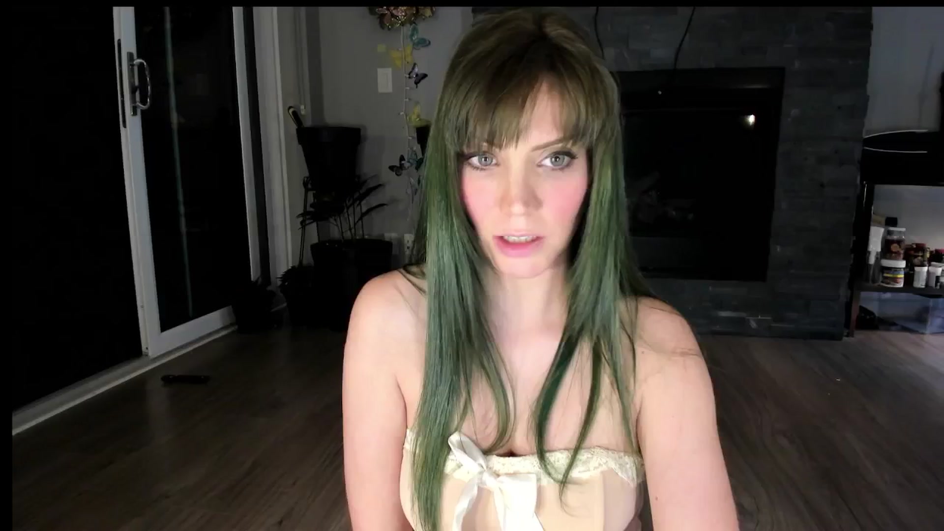 Gallery image thumbnail from Laurel's myfreecams stream on, 09/11/2024, 05:17 image 8 of 20