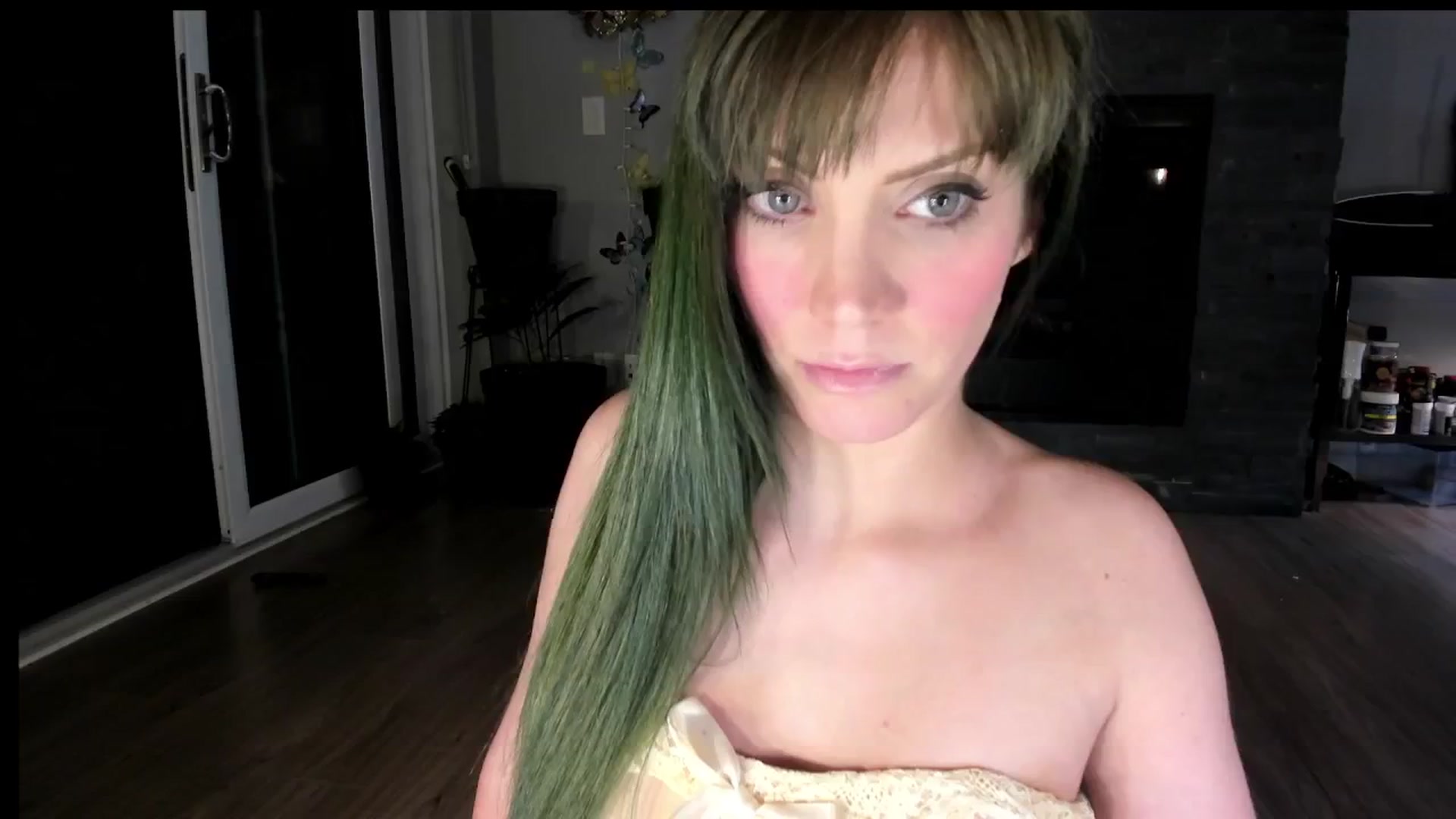 Gallery image thumbnail from Laurel's myfreecams stream on, 09/11/2024, 05:38 image 7 of 20