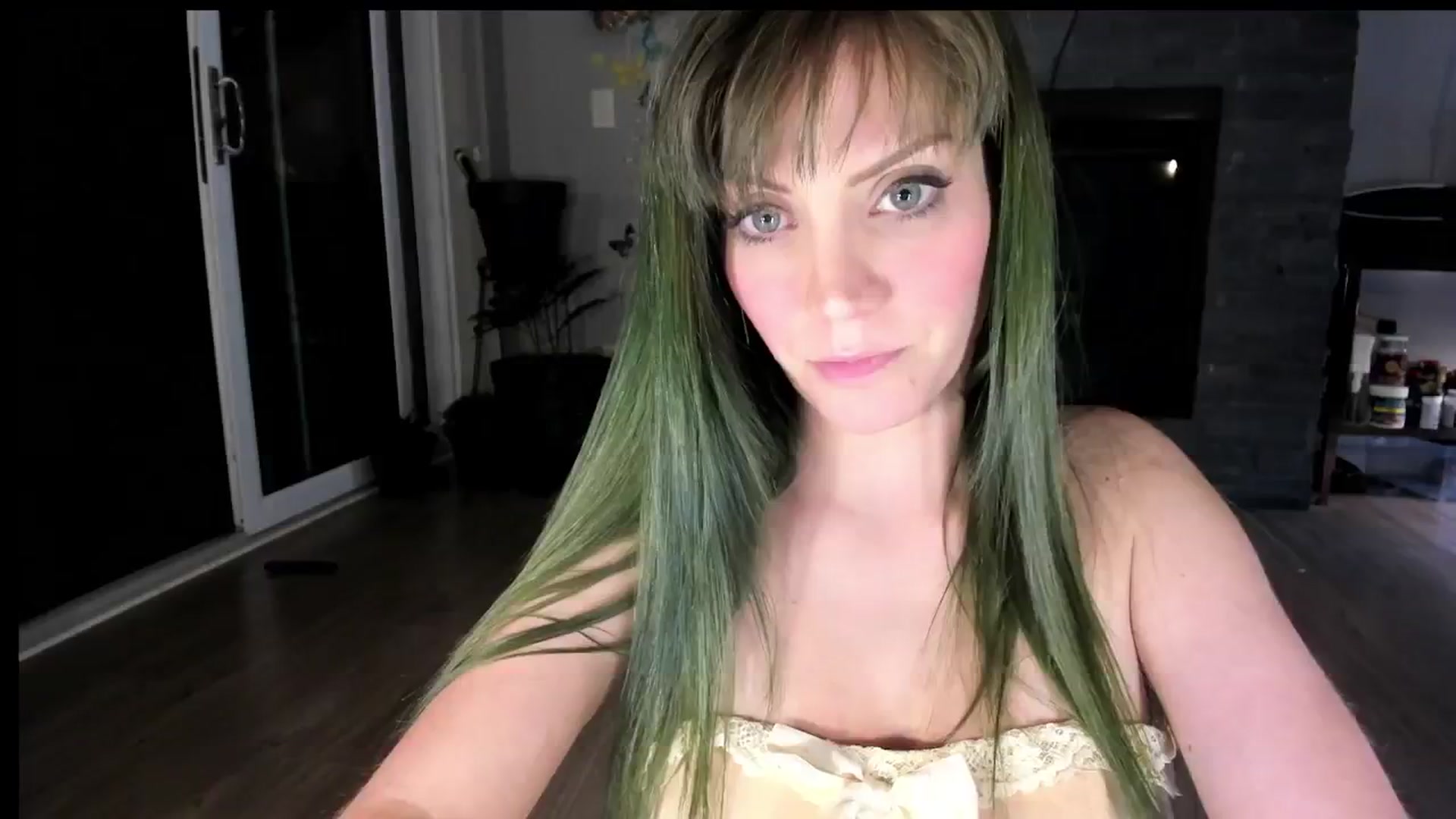 Gallery image thumbnail from Laurel's myfreecams stream on, 09/11/2024, 06:03 image 20 of 20