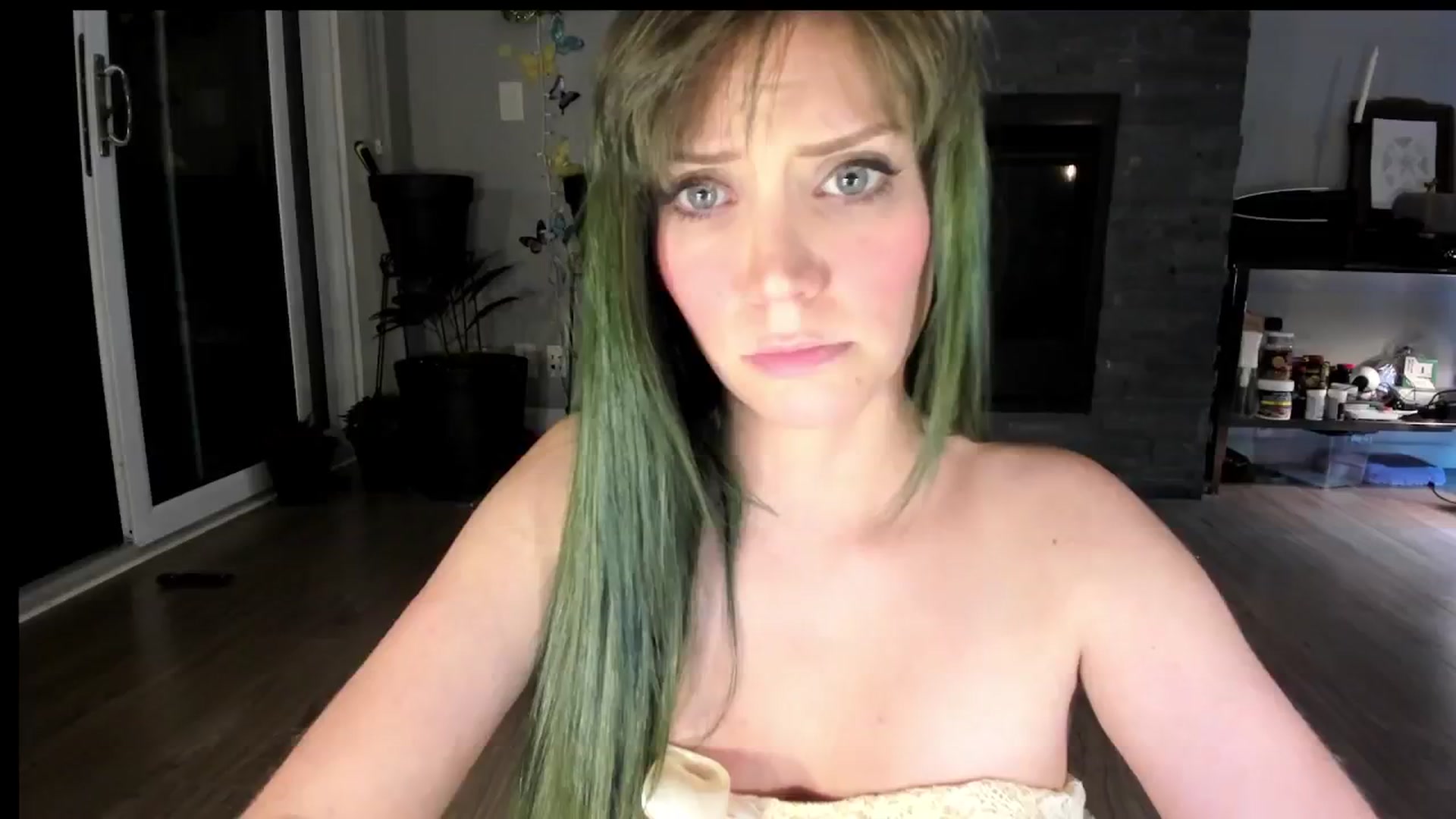 Gallery image thumbnail from Laurel's myfreecams stream on, 09/11/2024, 06:03 image 3 of 20