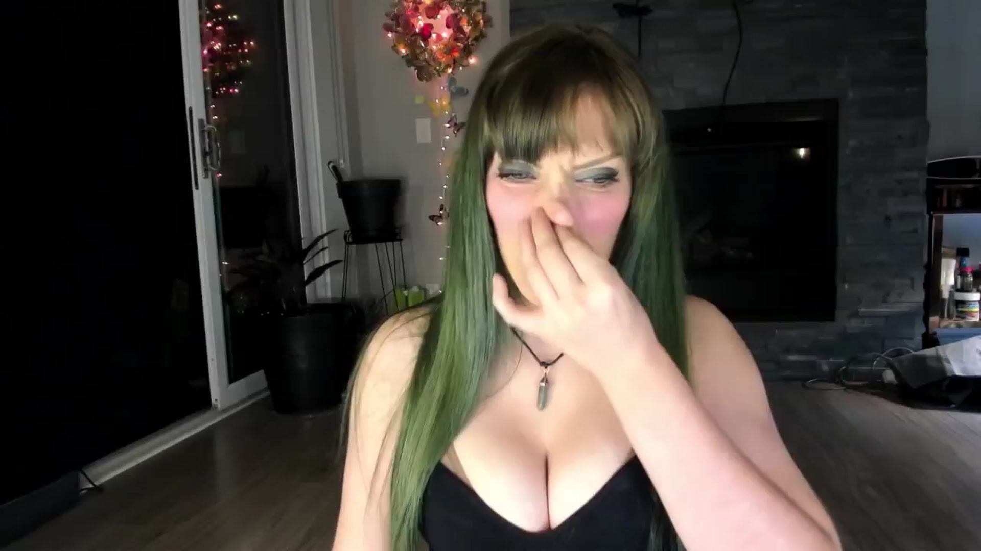 Gallery image thumbnail from Laurel's myfreecams stream on, 09/13/2024, 03:42 image 1 of 20