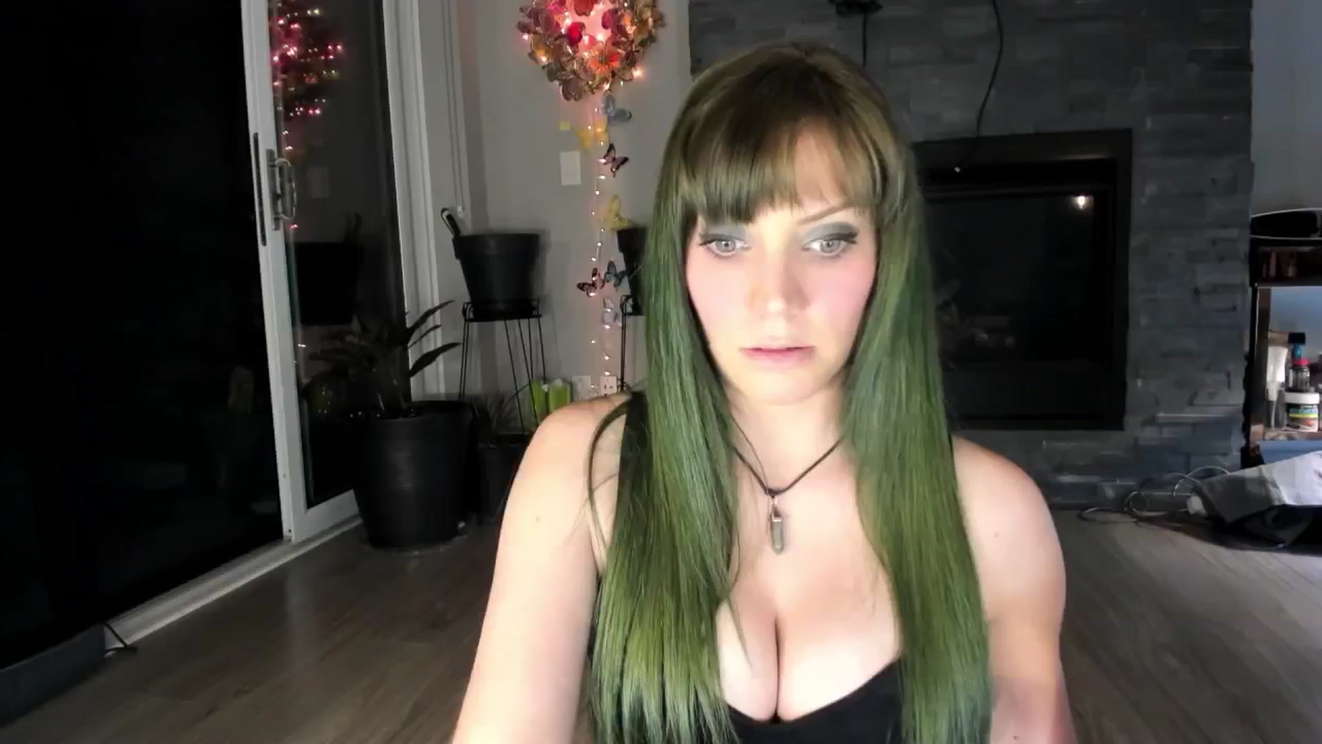 Gallery image thumbnail from Laurel's myfreecams stream on, 09/13/2024, 03:42 image 2 of 20