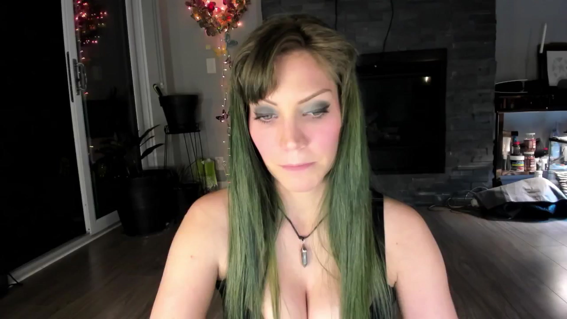 Gallery image thumbnail from Laurel's myfreecams stream on, 09/13/2024, 03:42 image 9 of 20