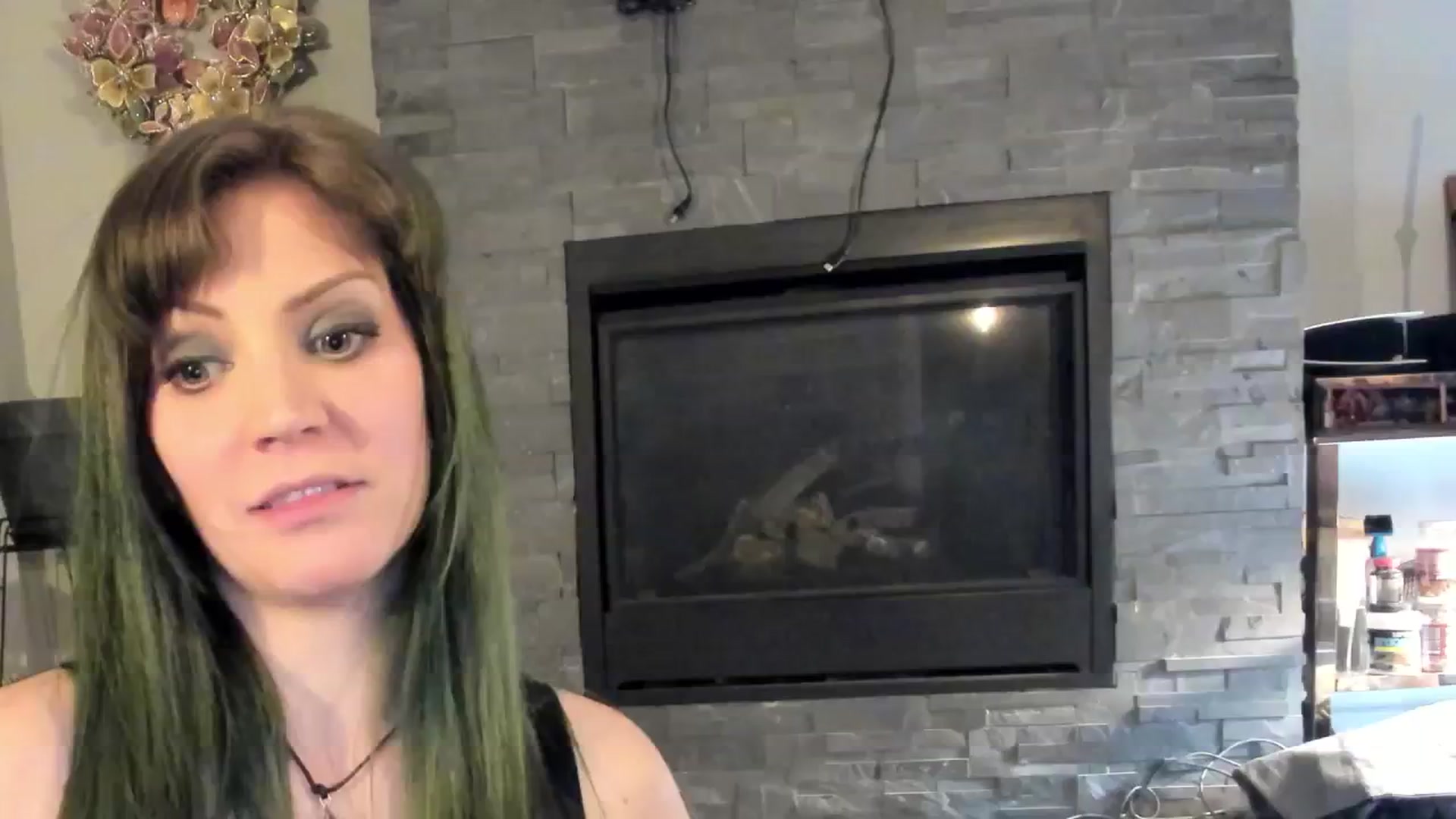 Gallery image thumbnail from Laurel's myfreecams stream on, 09/13/2024, 06:24 image 11 of 20