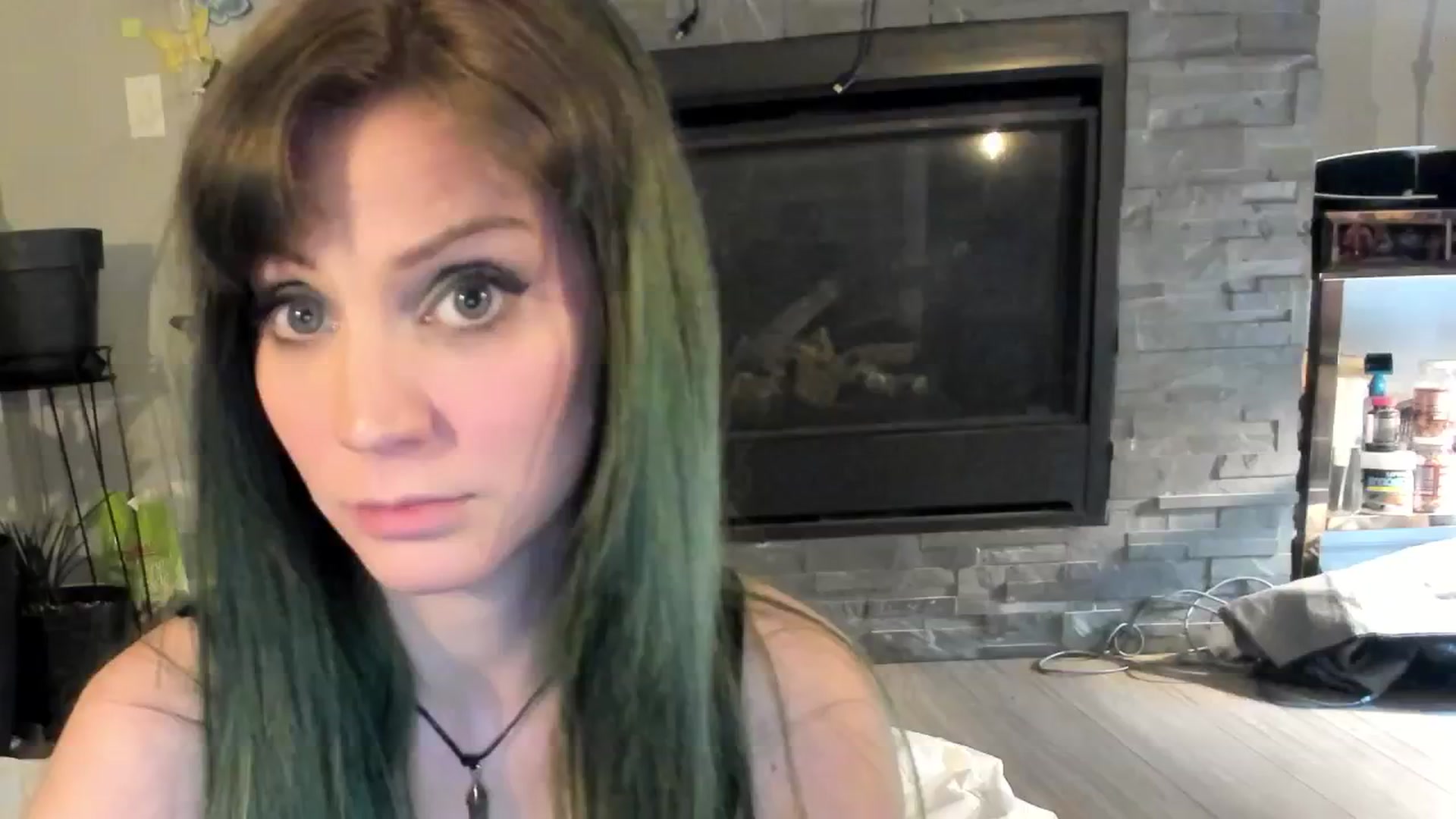 Gallery image thumbnail from Laurel's myfreecams stream on, 09/13/2024, 06:24 image 10 of 20