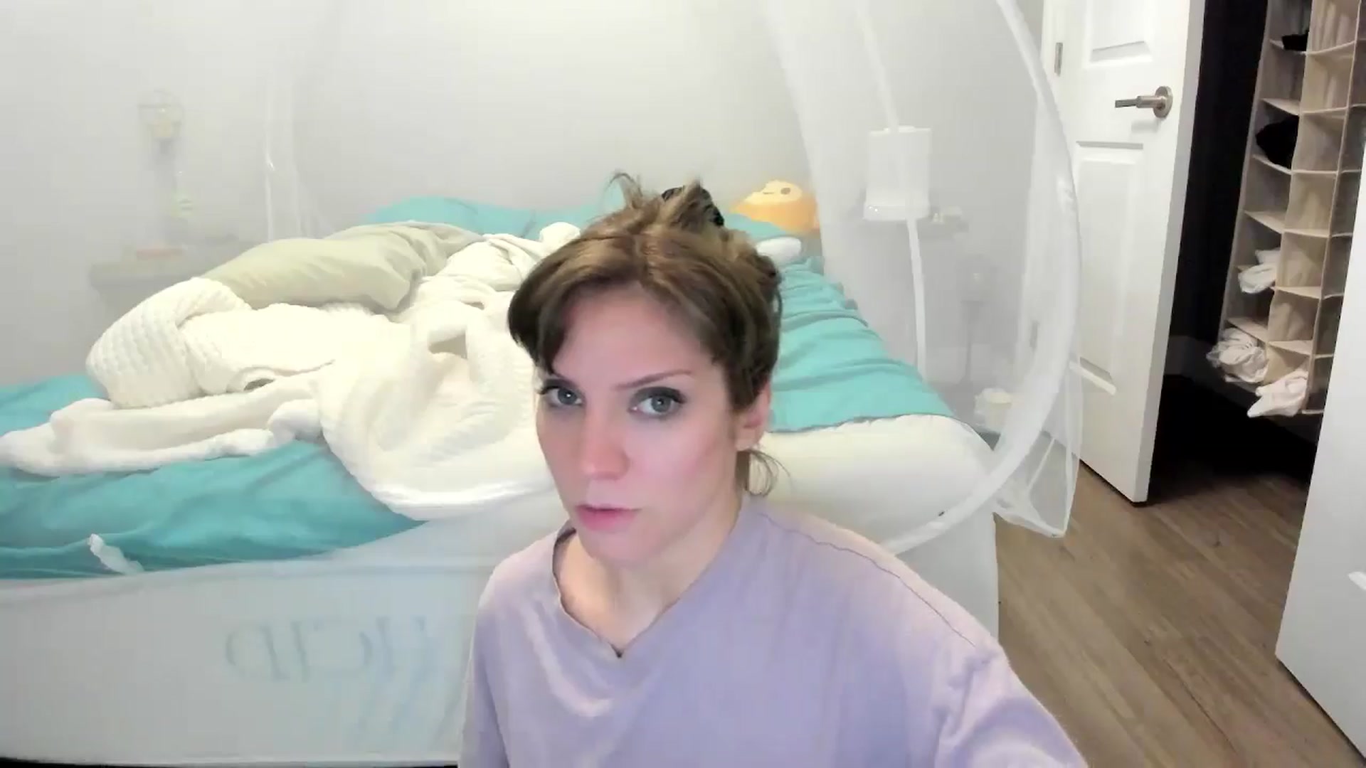 Gallery image thumbnail from Laurel's myfreecams stream on, 09/14/2024, 07:06 image 15 of 20