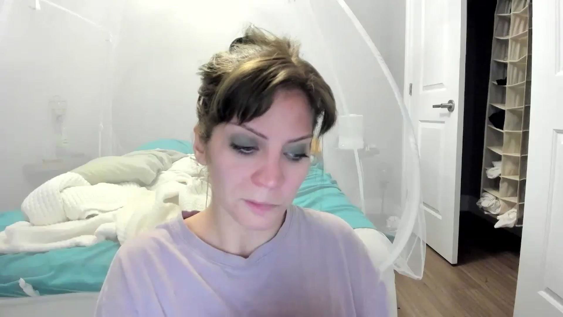 Gallery image thumbnail from Laurel's myfreecams stream on, 09/14/2024, 07:06 image 20 of 20