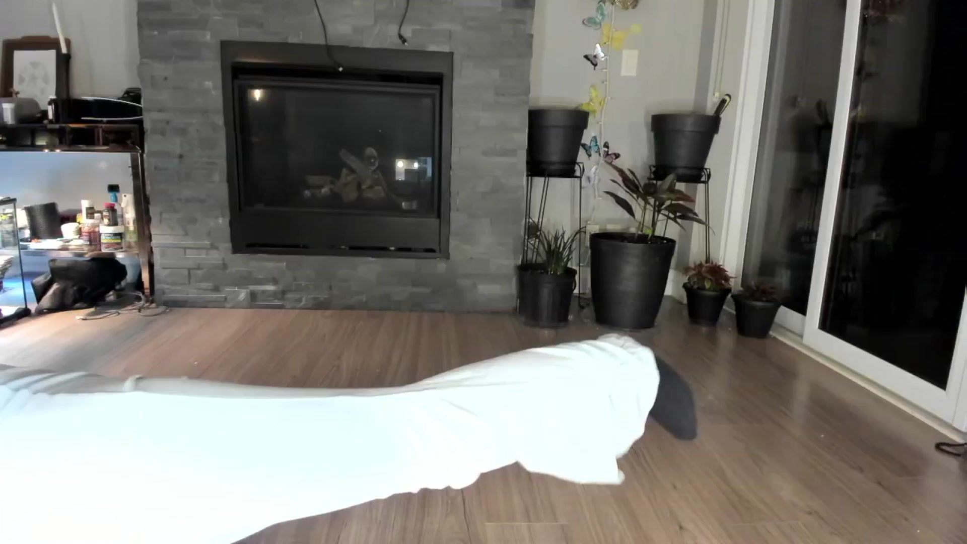 Gallery image thumbnail from Laurel's myfreecams stream on, 09/24/2024, 02:50 image 12 of 20