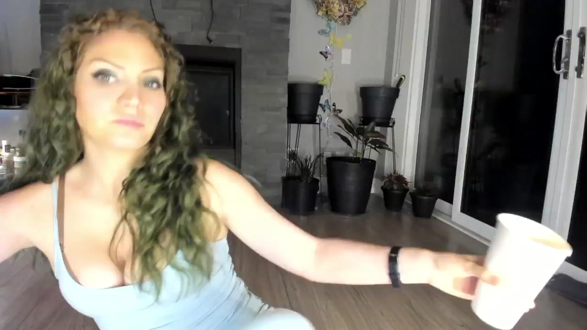 Gallery image thumbnail from Laurel's myfreecams stream on, 09/24/2024, 02:50 image 10 of 20