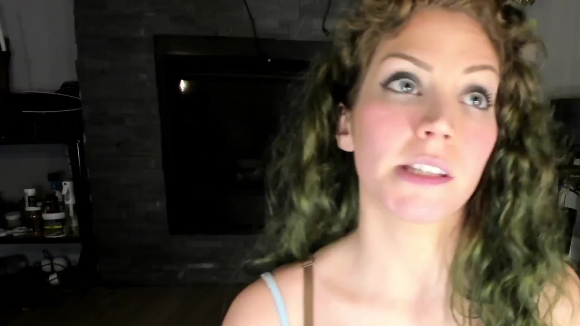 Gallery image thumbnail from Laurel's myfreecams stream on, 09/24/2024, 03:59 image 11 of 20