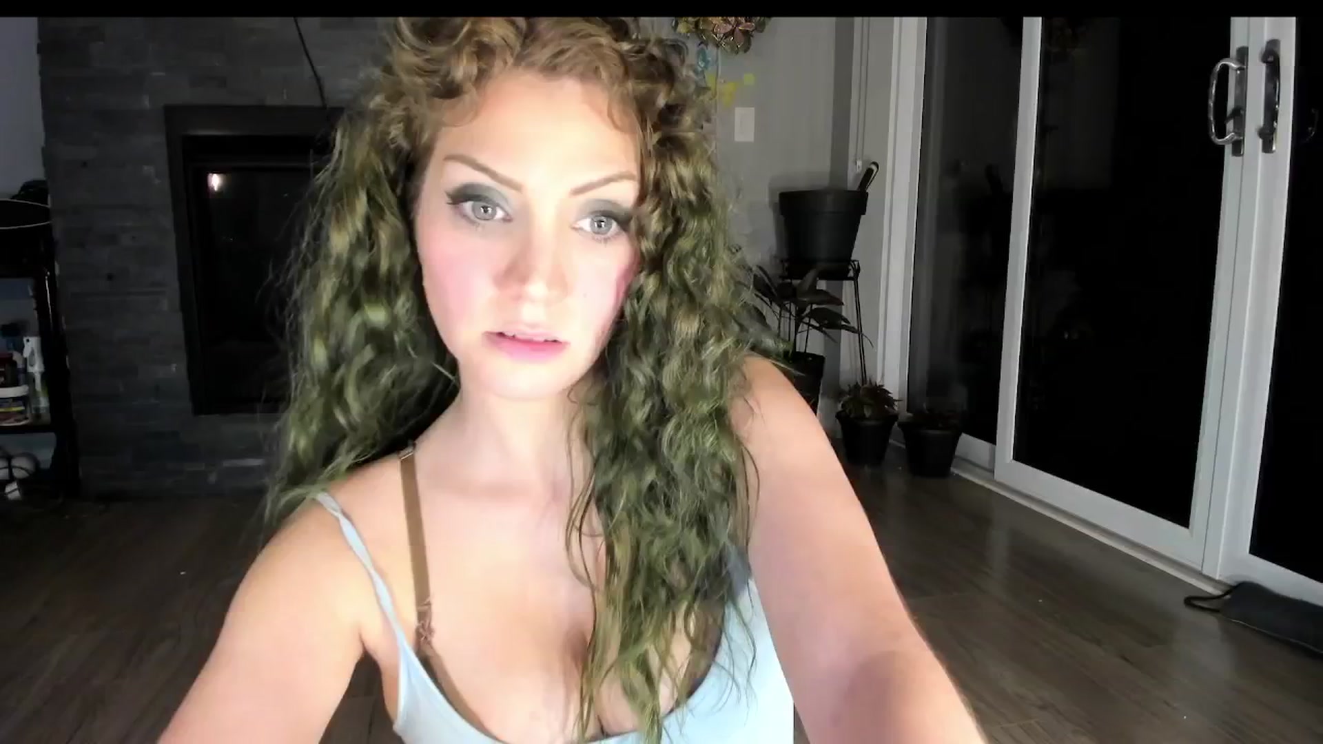 Gallery image thumbnail from Laurel's myfreecams stream on, 09/24/2024, 03:59 image 20 of 20
