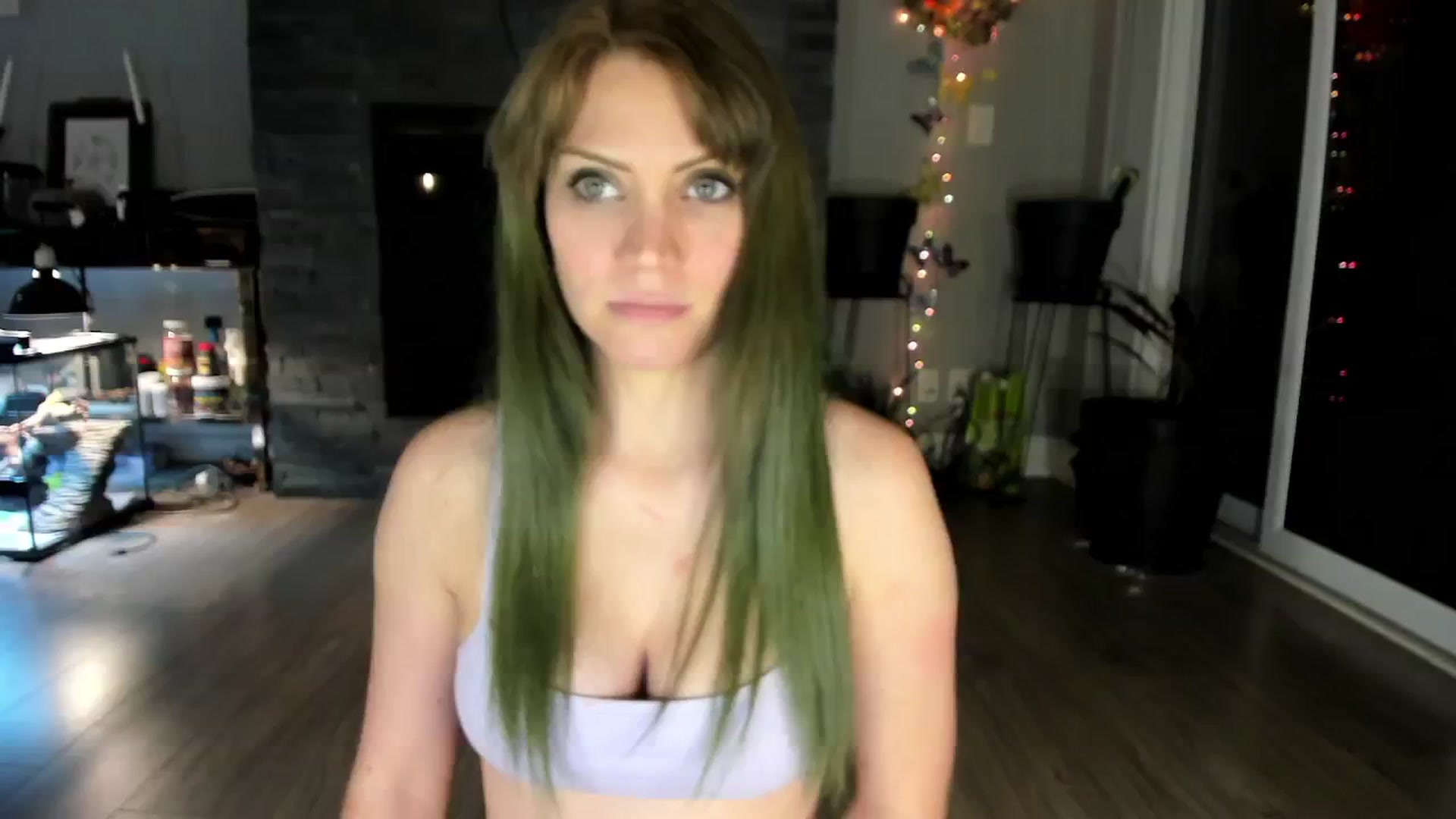 Gallery image thumbnail from Laurel's myfreecams stream on, 09/27/2024, 05:36 image 15 of 20