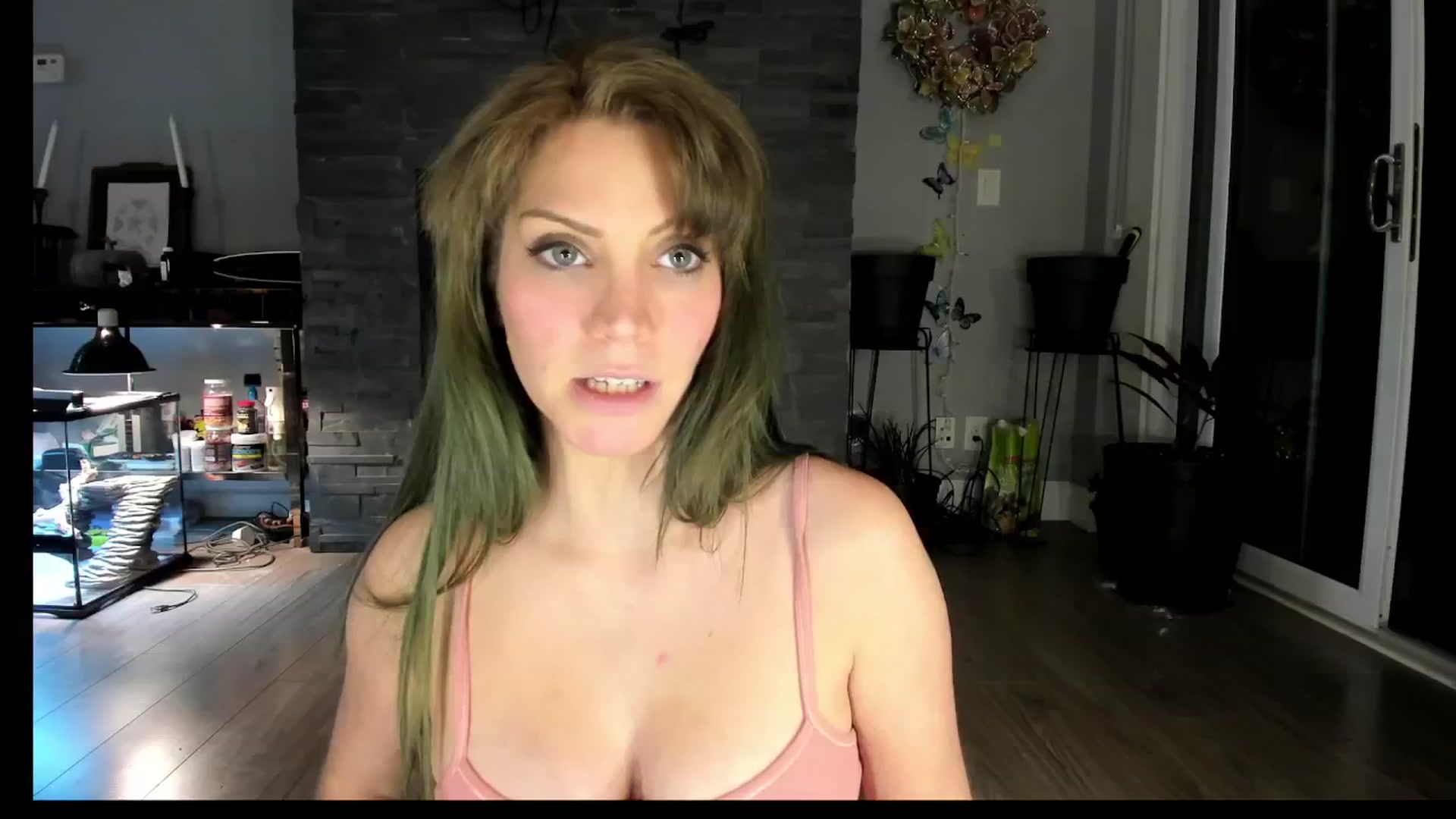 Gallery image thumbnail from Laurel's myfreecams stream on, 09/28/2024, 05:51 image 18 of 20