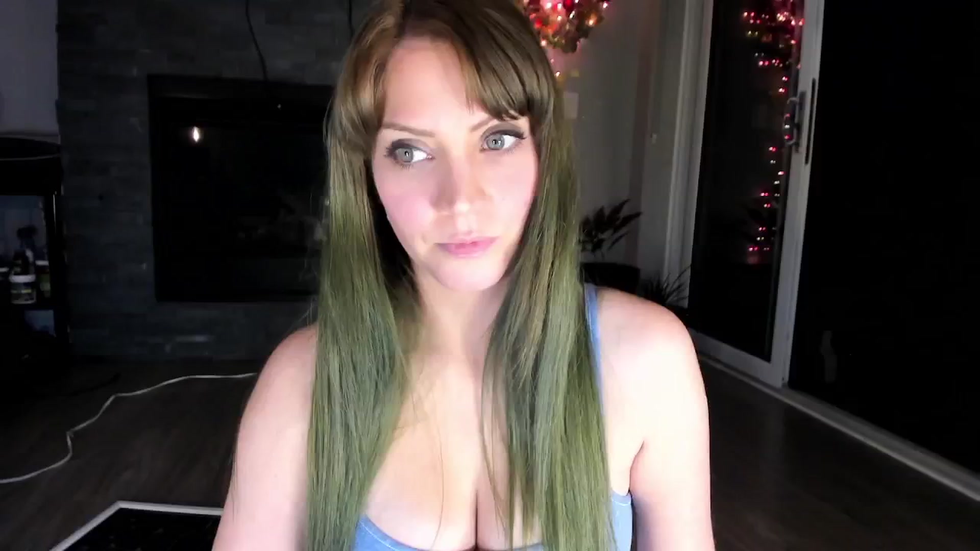 Gallery image thumbnail from Laurel's myfreecams stream on, 10/01/2024, 06:09 image 12 of 20