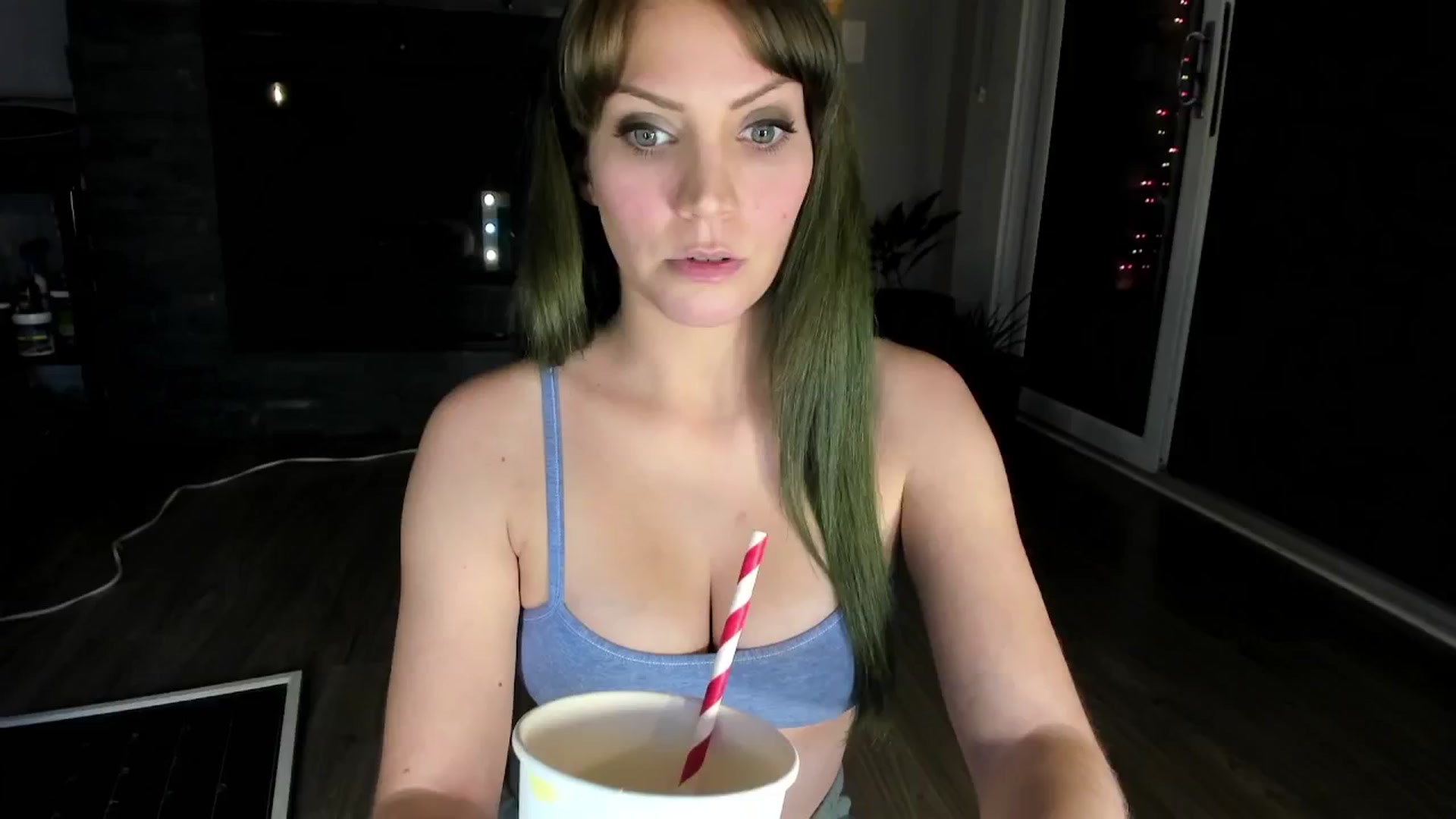 Gallery image thumbnail from Laurel's myfreecams stream on, 10/01/2024, 06:09 image 20 of 20