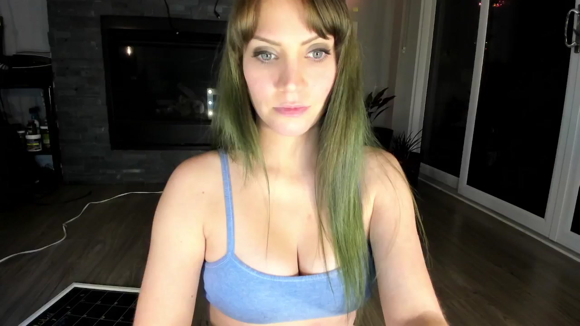 Gallery image thumbnail from Laurel's myfreecams stream on, 10/01/2024, 06:38 image 15 of 20