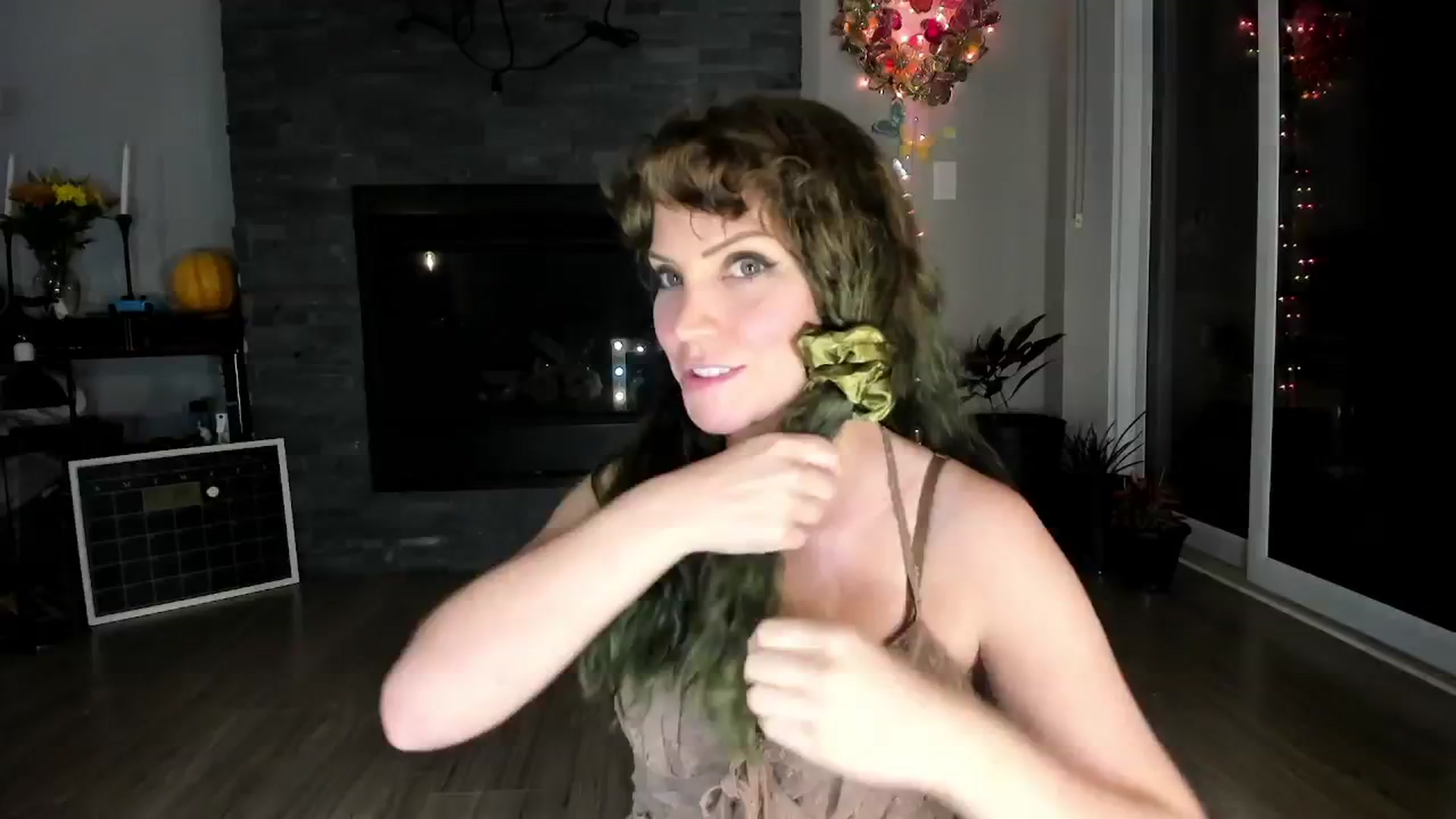 Gallery image thumbnail from Laurel's myfreecams stream on, 10/03/2024, 05:44 image 9 of 20