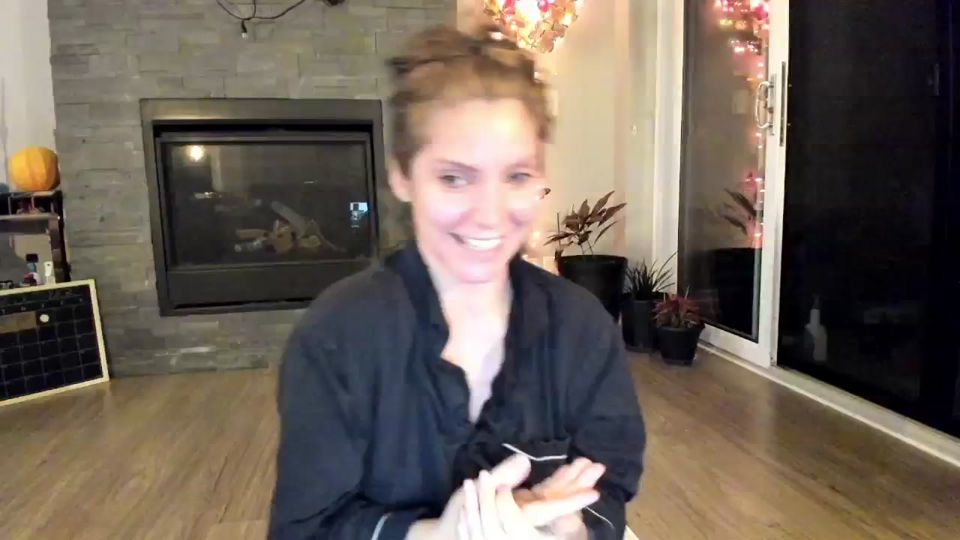 Gallery image thumbnail from Laurel's myfreecams stream on, 10/03/2024, 06:16 image 3 of 20