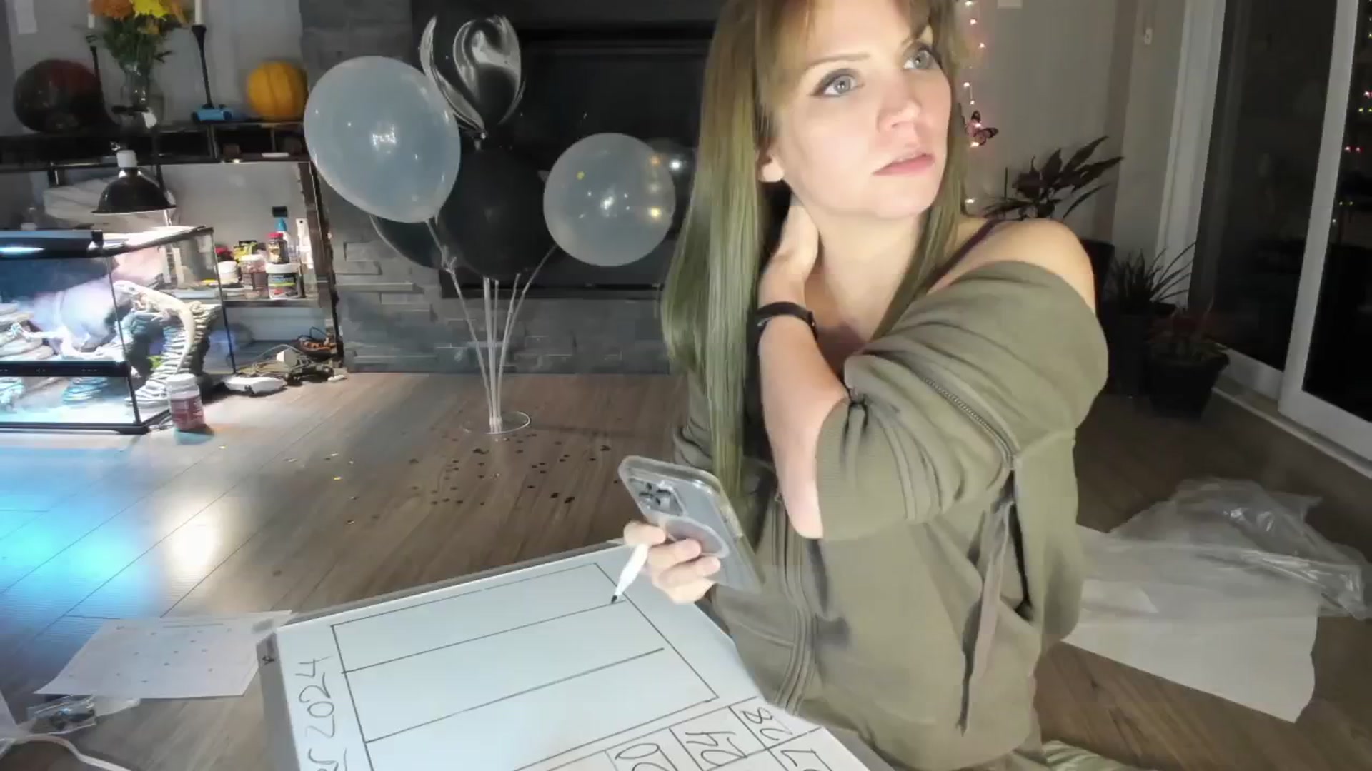 Gallery image thumbnail from Laurel's myfreecams stream on, 10/05/2024, 06:55 image 6 of 20