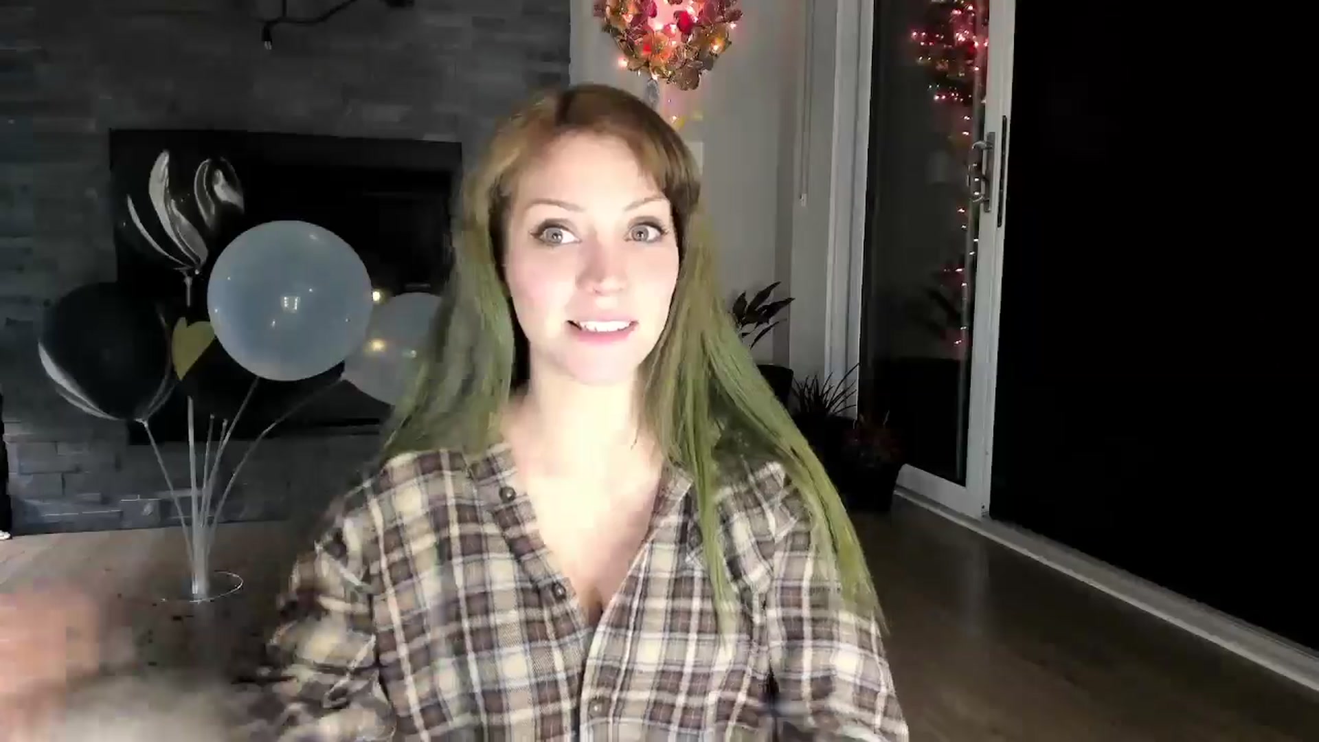 Gallery image thumbnail from Laurel's myfreecams stream on, 10/06/2024, 05:35 image 2 of 20