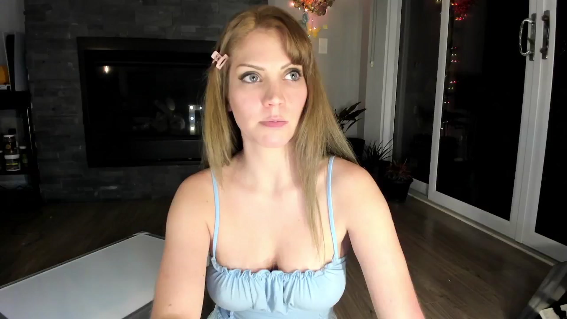 Gallery image thumbnail from Laurel's myfreecams stream on, 10/07/2024, 06:06 image 17 of 20