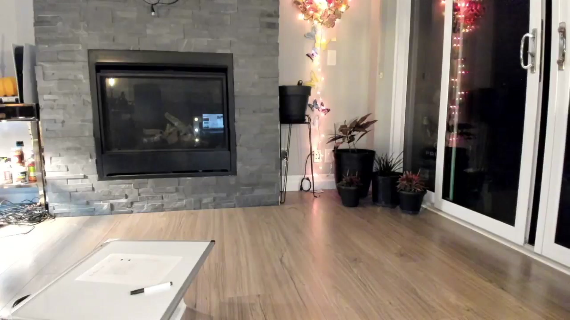 Gallery image thumbnail from Laurel's myfreecams stream on, 10/08/2024, 04:37 image 6 of 20