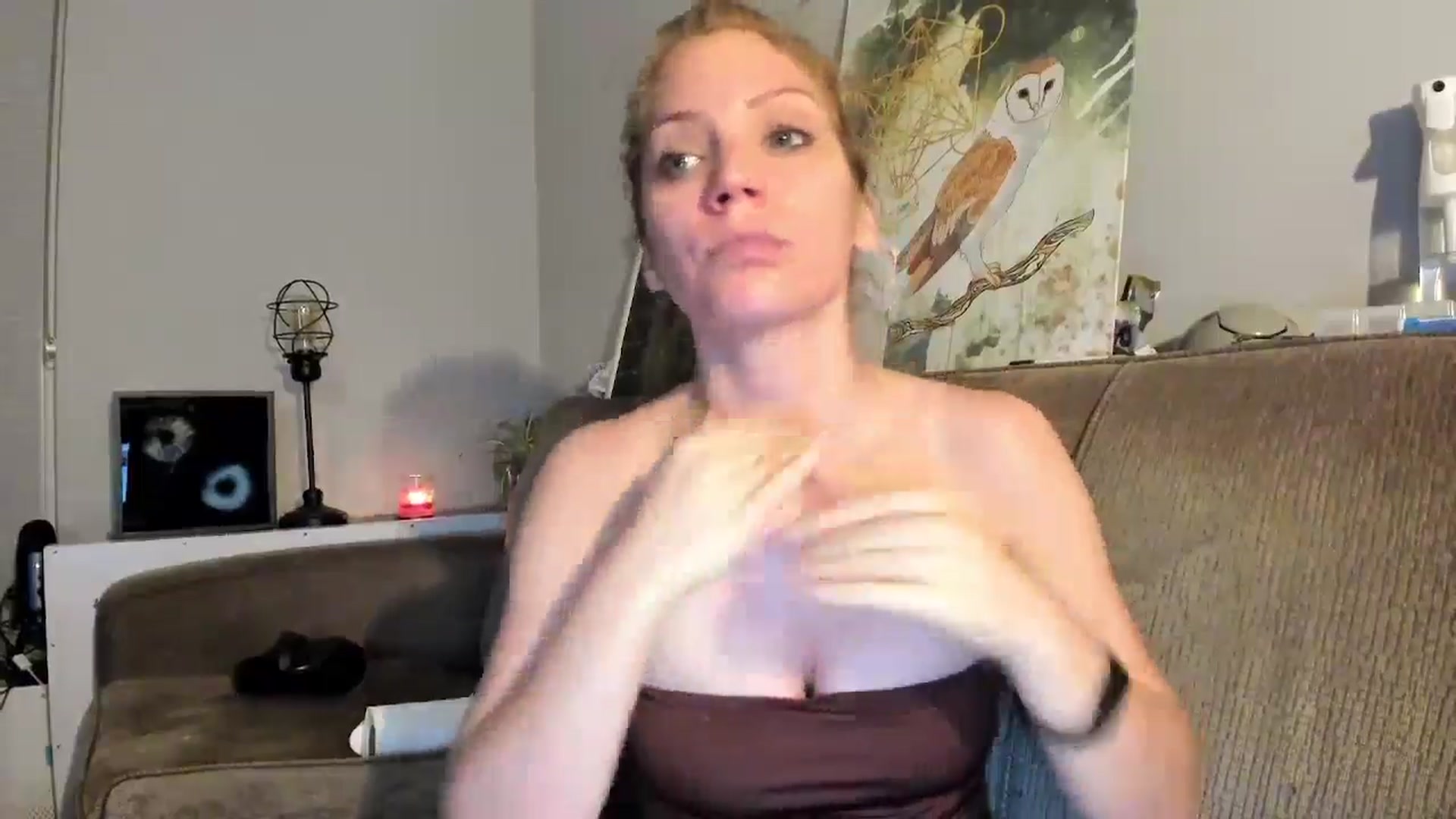 Gallery image thumbnail from Laurel's myfreecams stream on, 10/08/2024, 06:17 image 14 of 20