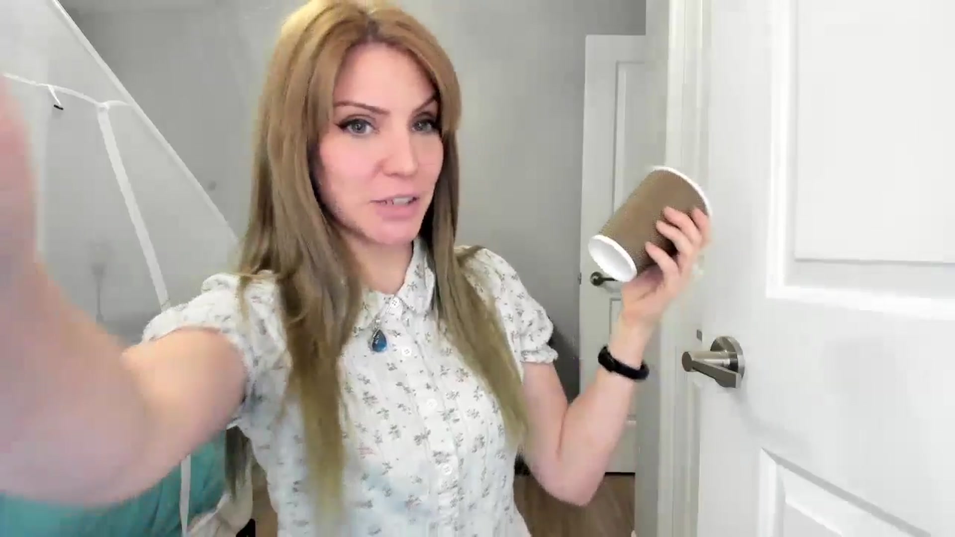 Gallery image thumbnail from Laurel's myfreecams stream on, 10/26/2024, 03:56 image 5 of 20
