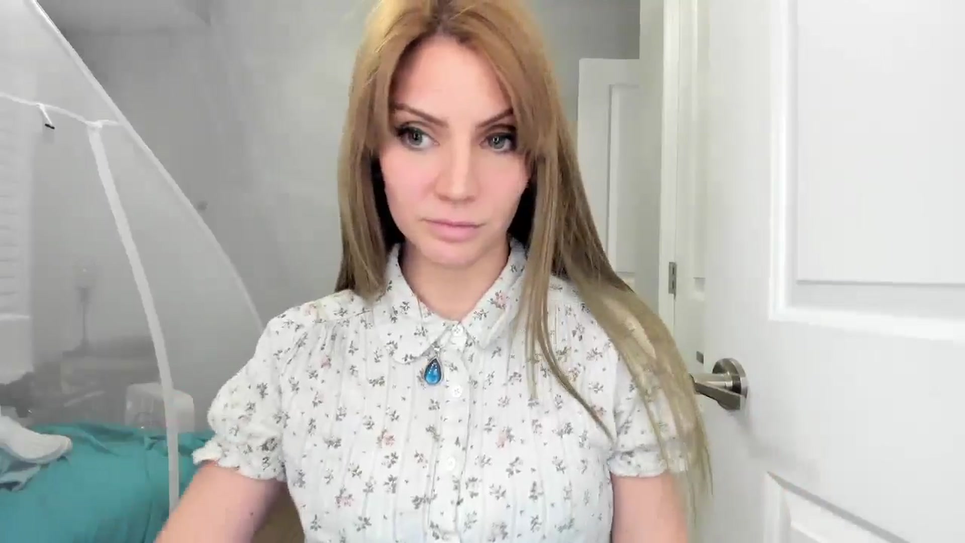 Gallery image thumbnail from Laurel's myfreecams stream on, 10/26/2024, 03:56 image 11 of 20