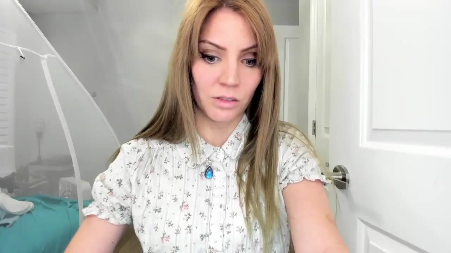 Gallery image thumbnail from Laurel's myfreecams stream on, 10/26/2024, 03:56 image 14 of 20