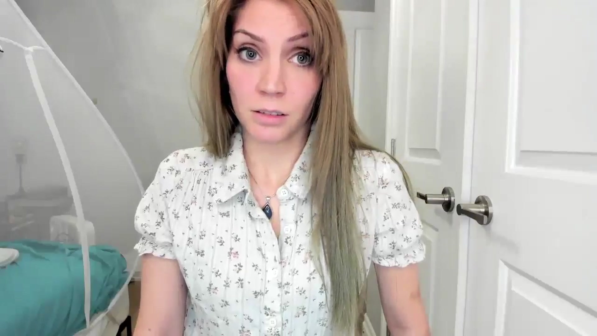 Gallery image thumbnail from Laurel's myfreecams stream on, 10/26/2024, 07:29 image 16 of 20