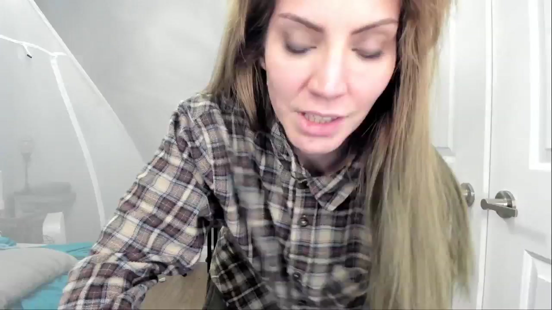 Gallery image thumbnail from Laurel's myfreecams stream on, 10/28/2024, 05:48 image 20 of 20