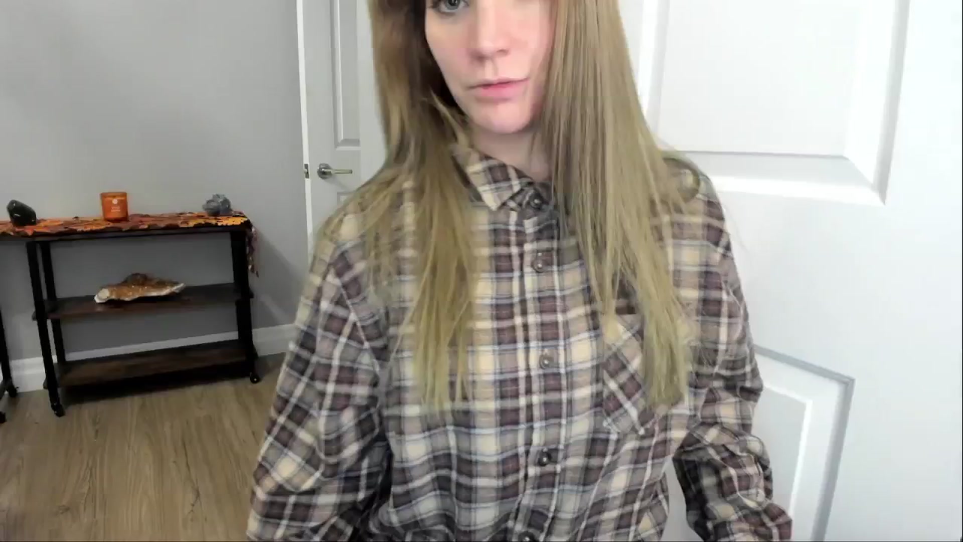 Gallery image thumbnail from Laurel's myfreecams stream on, 10/28/2024, 06:17 image 10 of 20