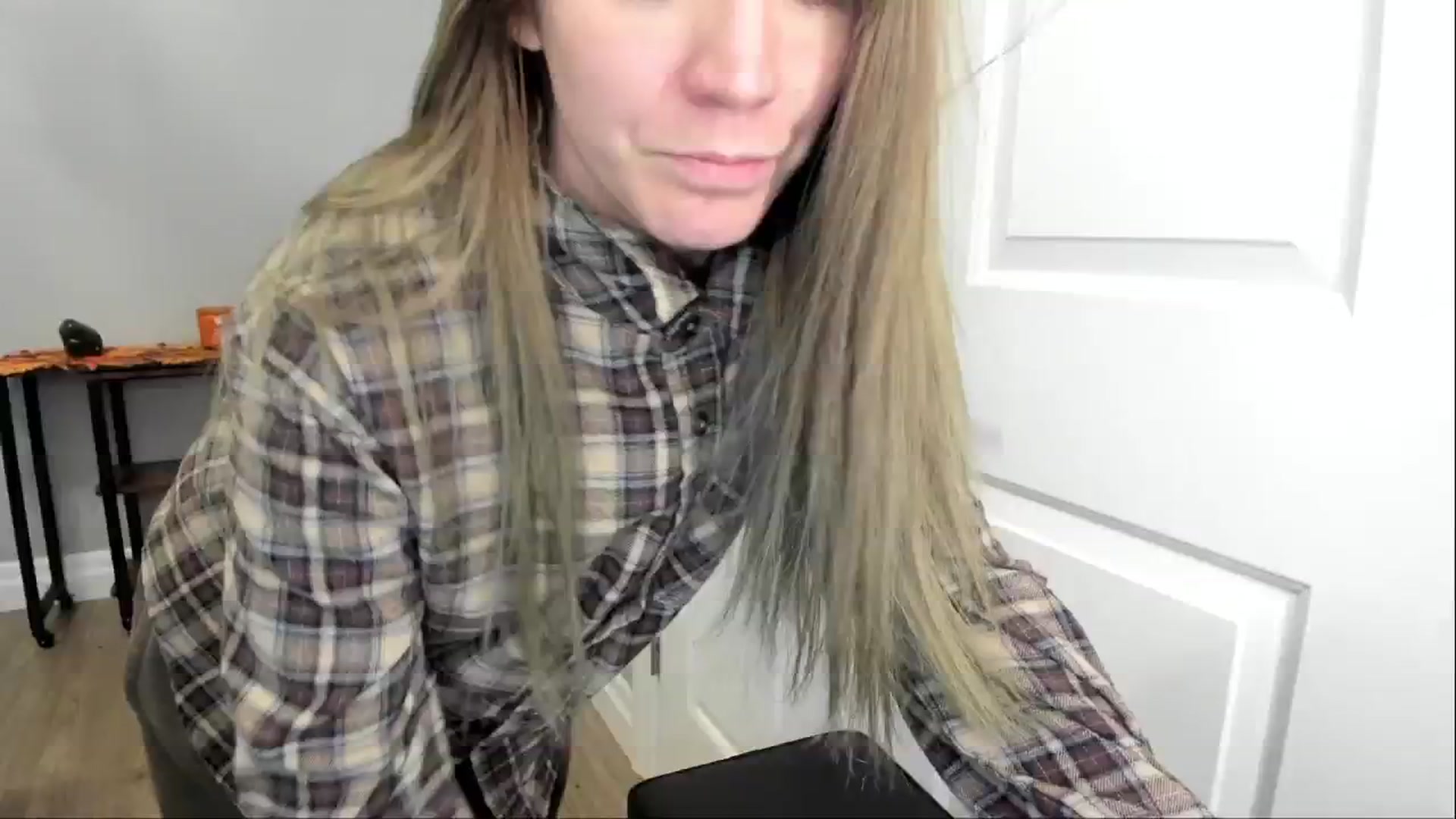 Gallery image thumbnail from Laurel's myfreecams stream on, 10/28/2024, 07:51 image 7 of 20